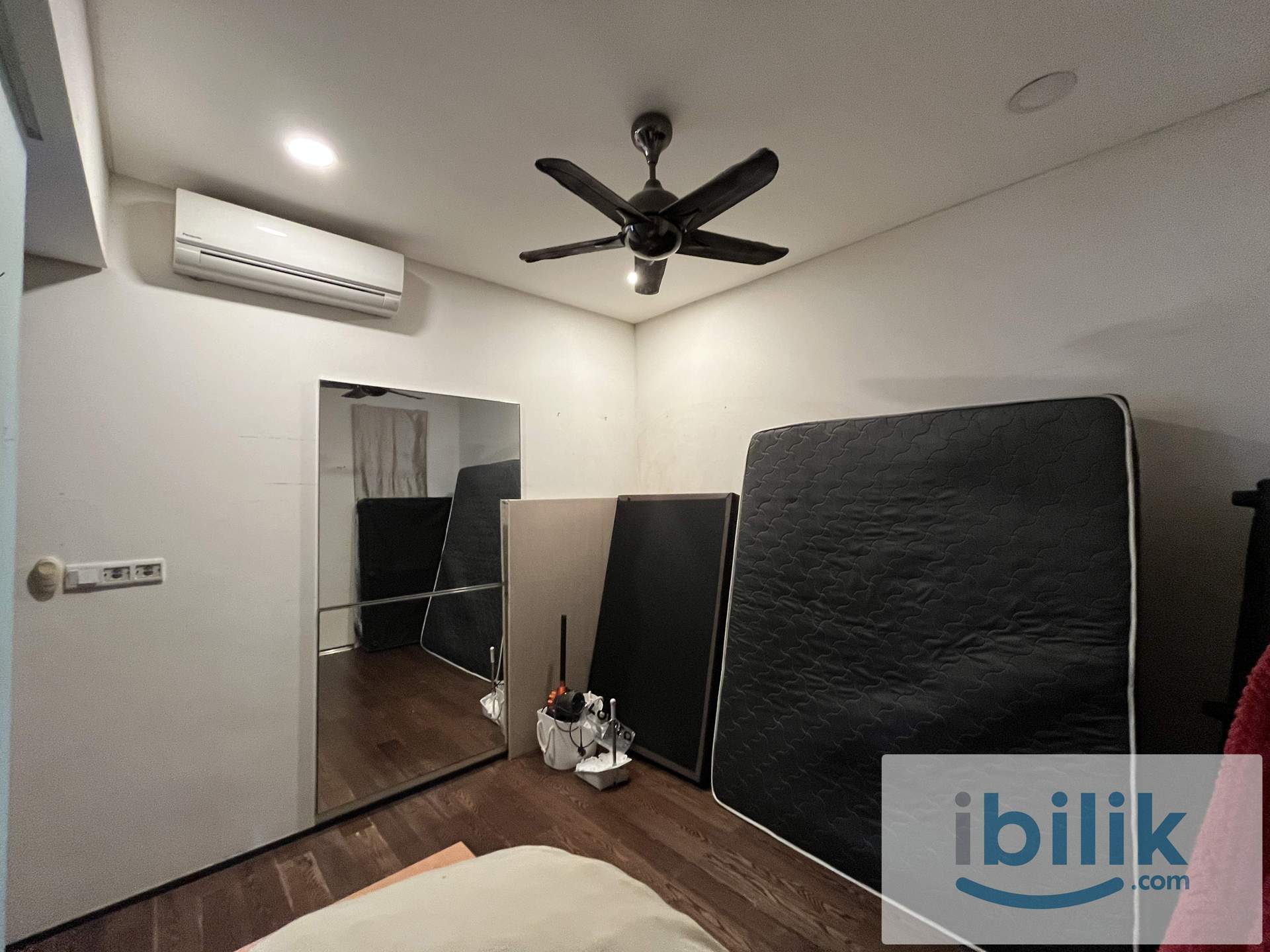 Single Middle Room with Private Bathroom @ The Fennel Sentul East LRT Sentul / Near  MRT Sentul Barat / Titiwangsa - Image 1