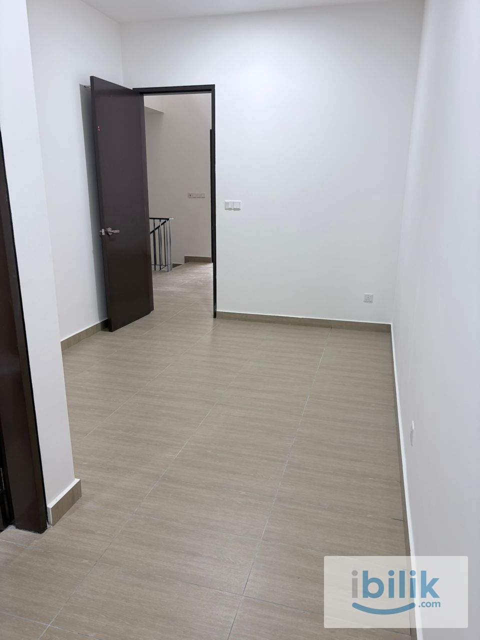Middle room - Image 5