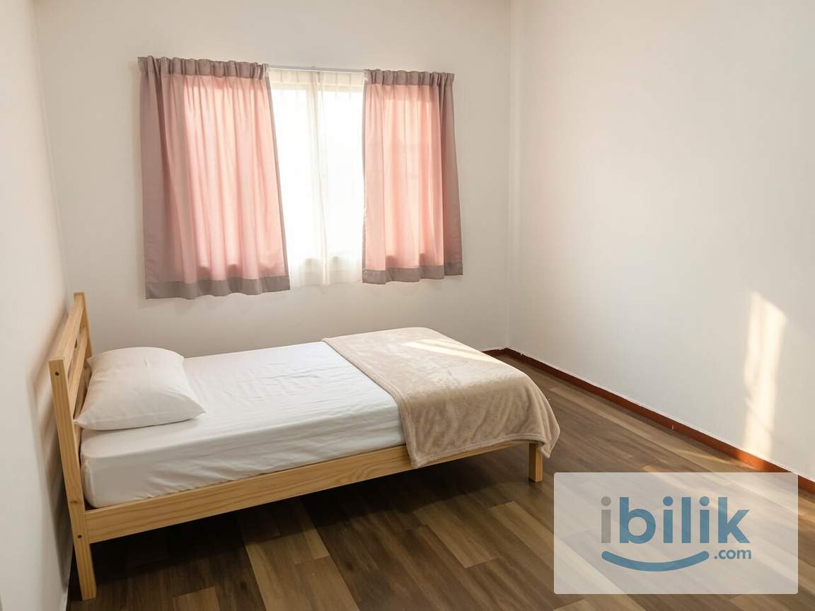 SS15, ROOM TO RENT - Image 1