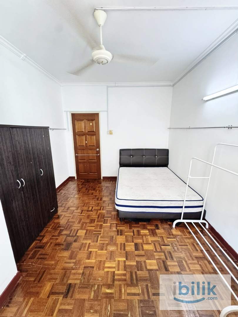 Damansara utama, BU 7, Room to Rent  - Image 1