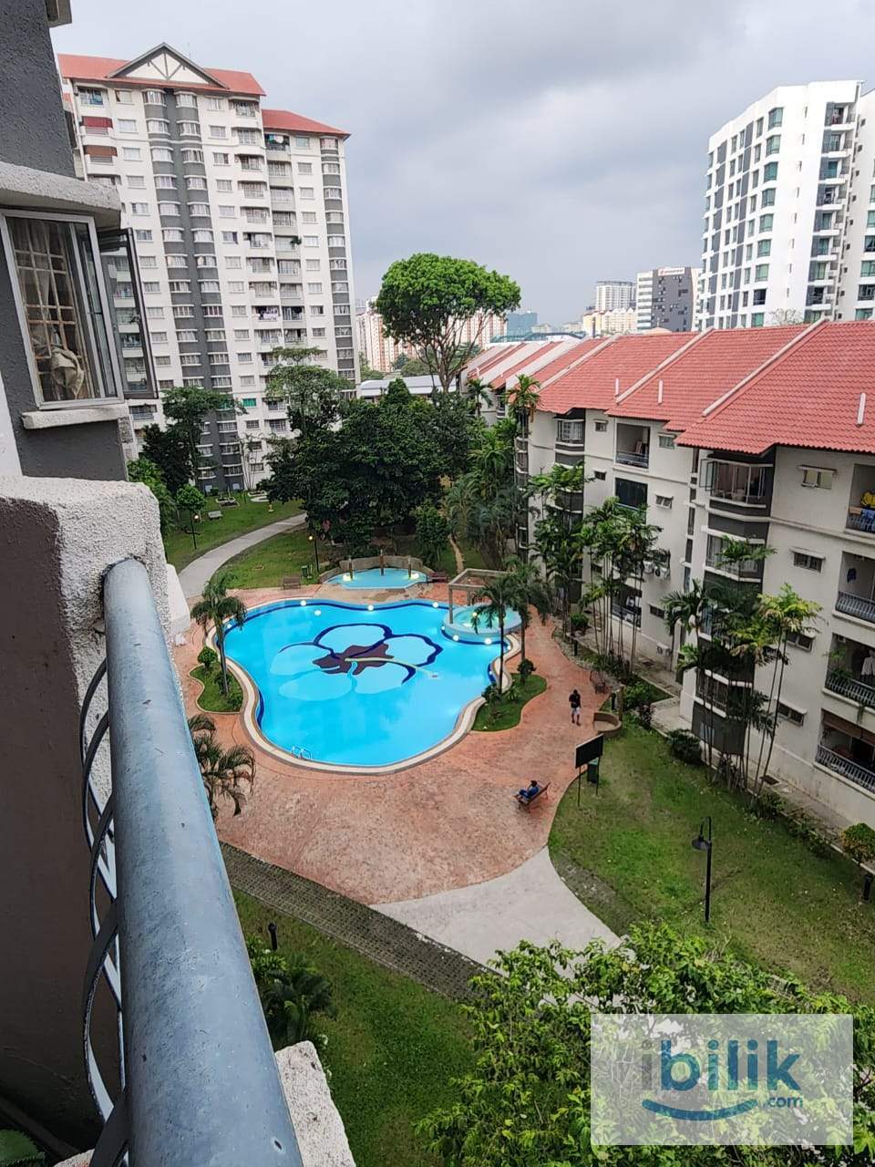 FEMALE MASTER BEDROOM FOR RENT AT ARA DAMANSARA🤩LOCATE NEARBY📍CITTA MALL - Image 1
