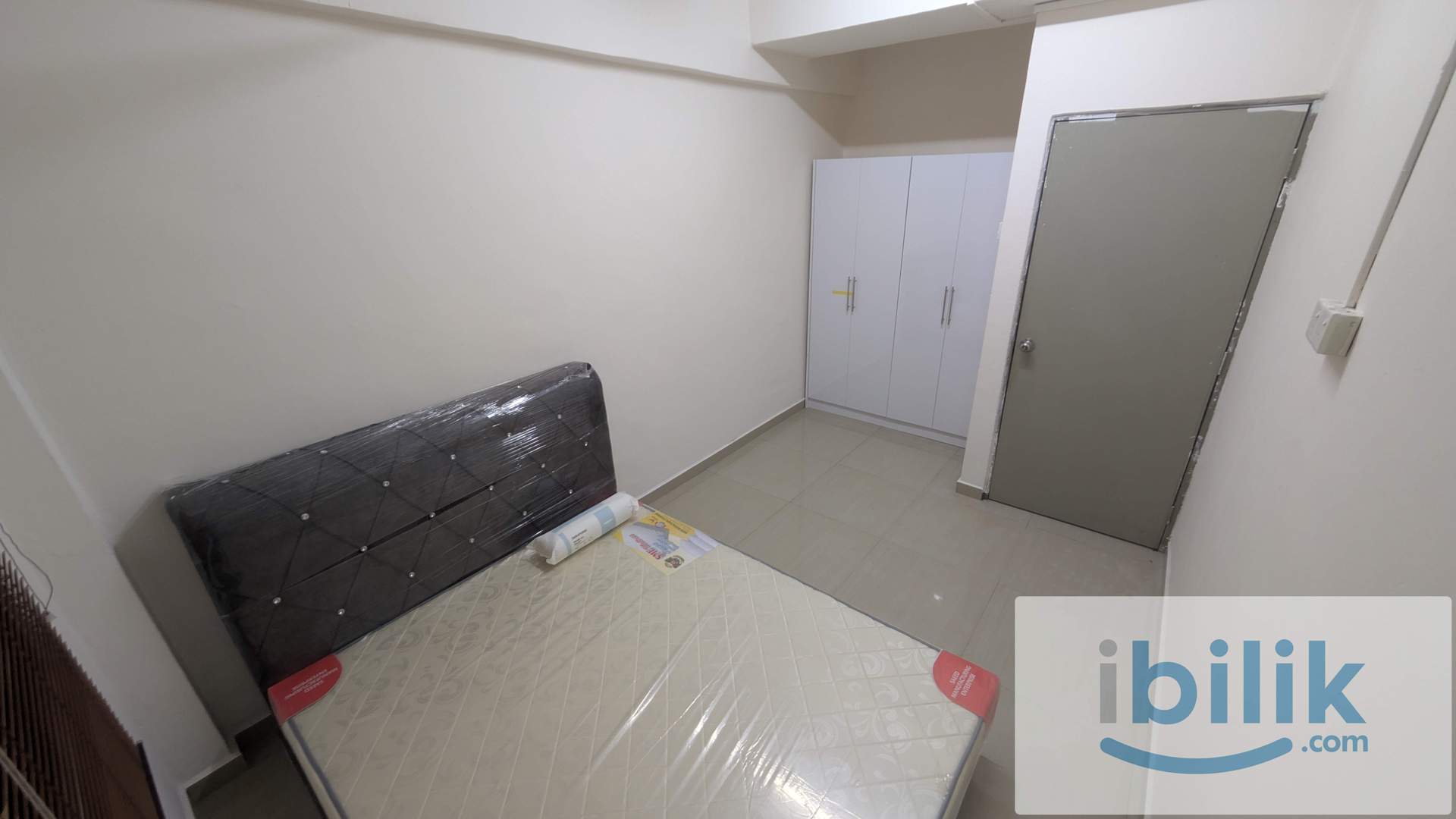 Master Room Rosmerah - Image 1
