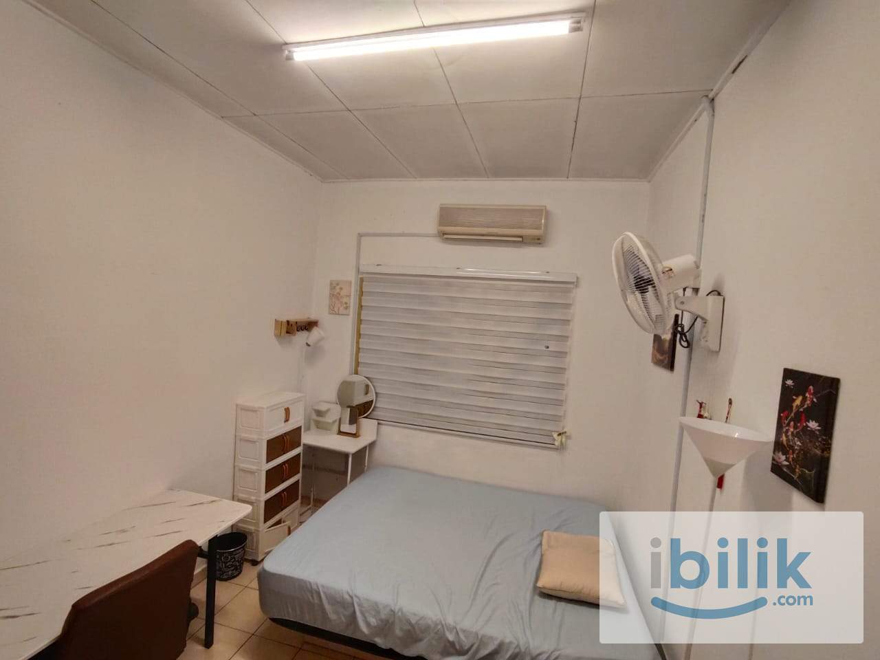 Cozy room in Bandai kinrara 5 - Image 1