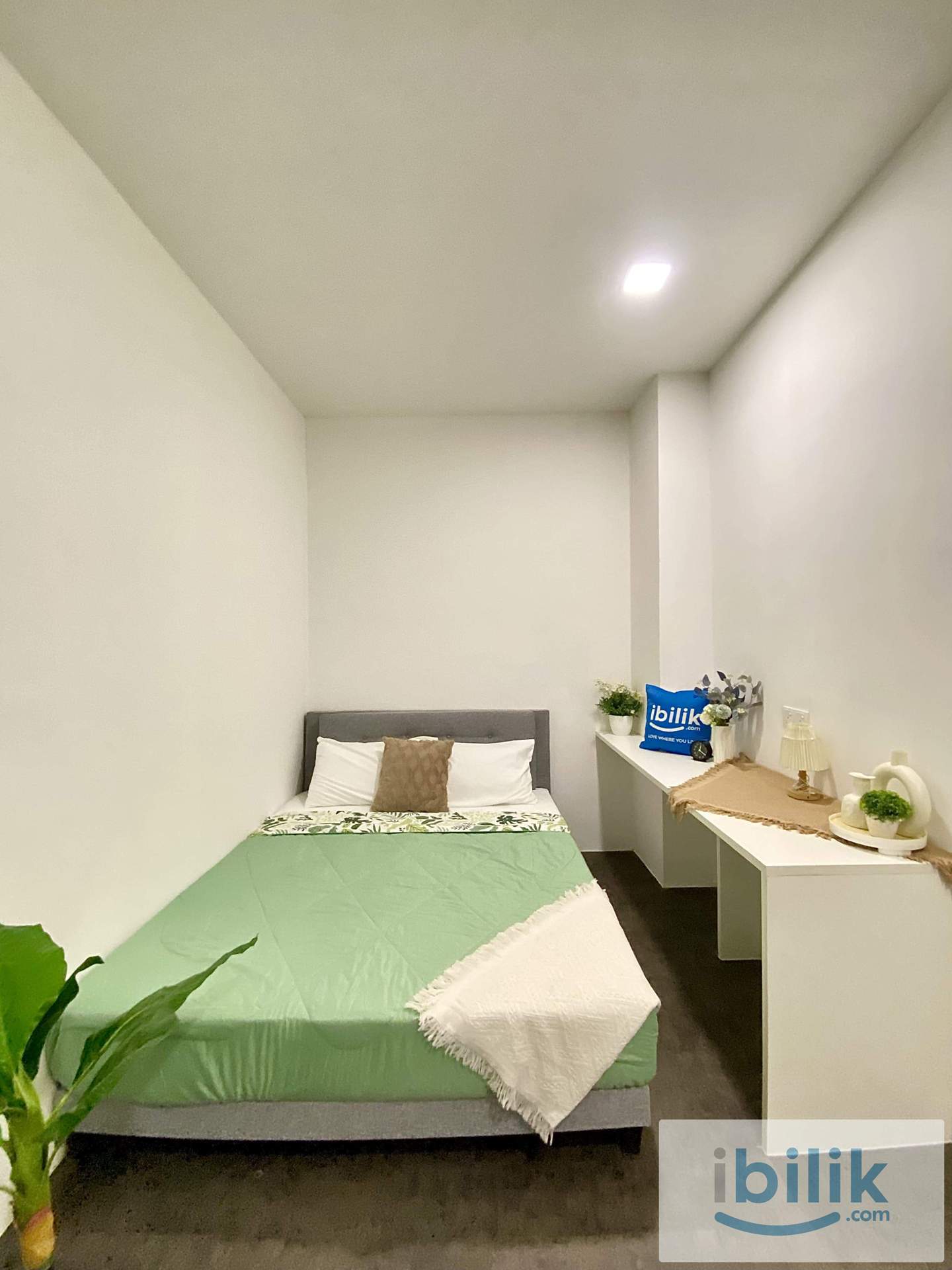 🚑 Live Close to Work! Room Near Salam Senawang Hospital 🏥🚶‍♀️ - Image 3