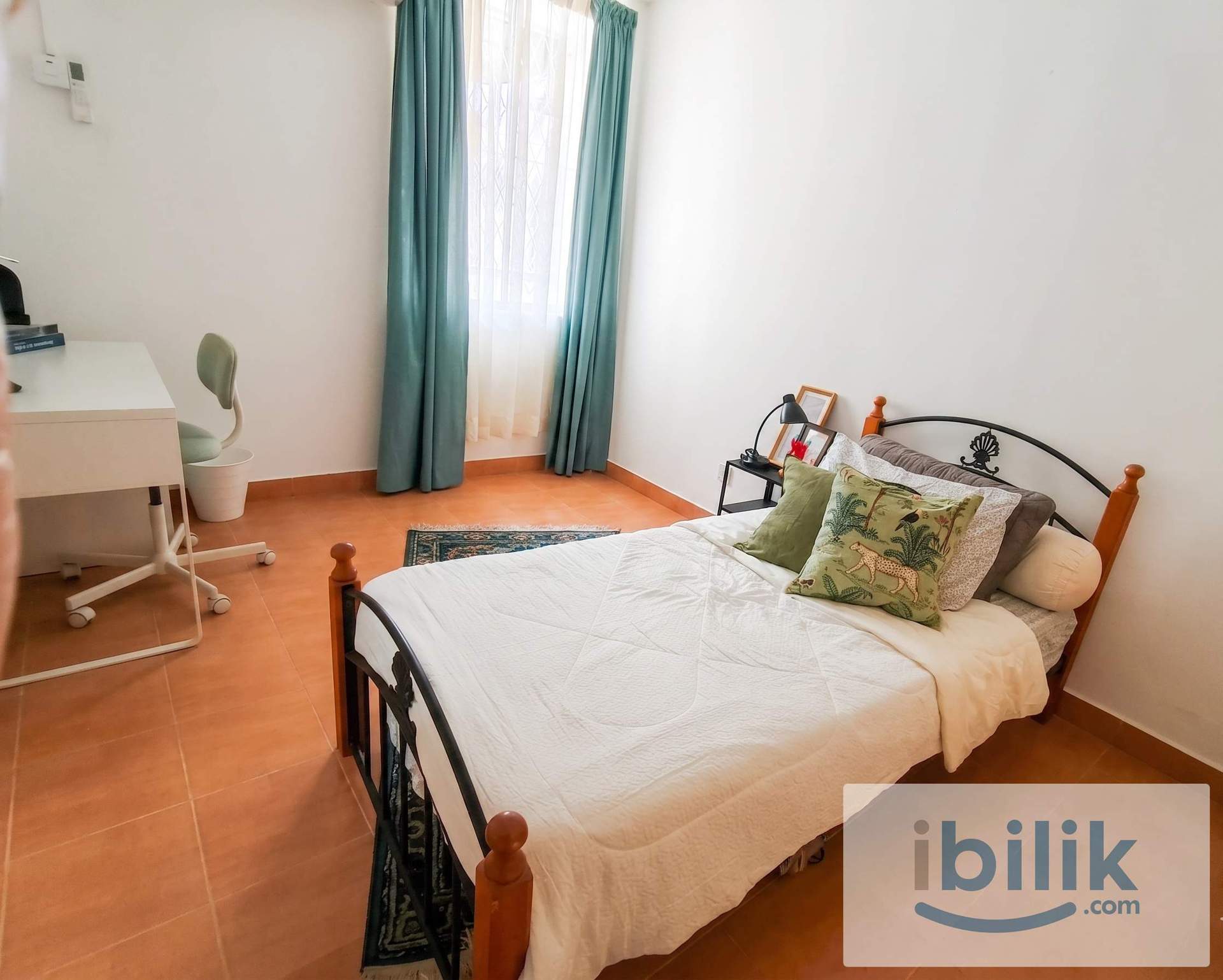 Single Room for Rent in Rampai Court - Image 1