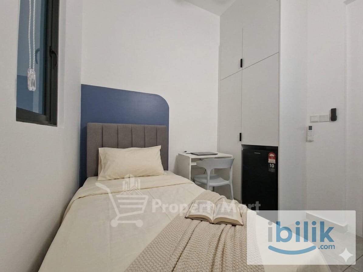Savana Fully Furnished Single Room with Personal Fridge - Image 1