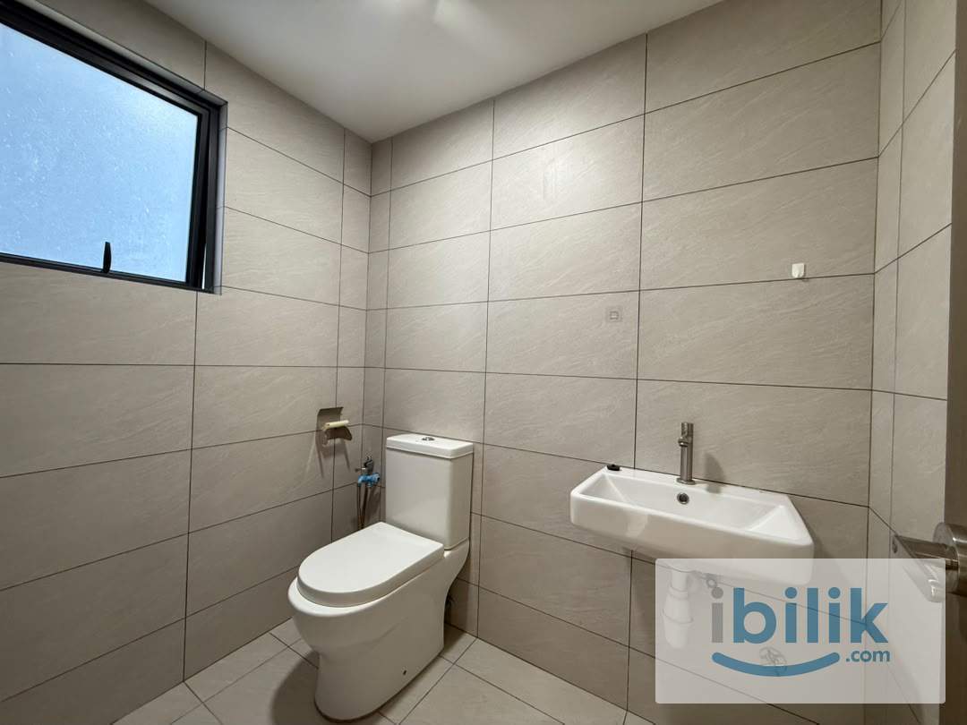 Armani Residence | Bandar Sungai Long kajang | UTAR | emtpy furnished | 3R+2B whole unit - Image 7
