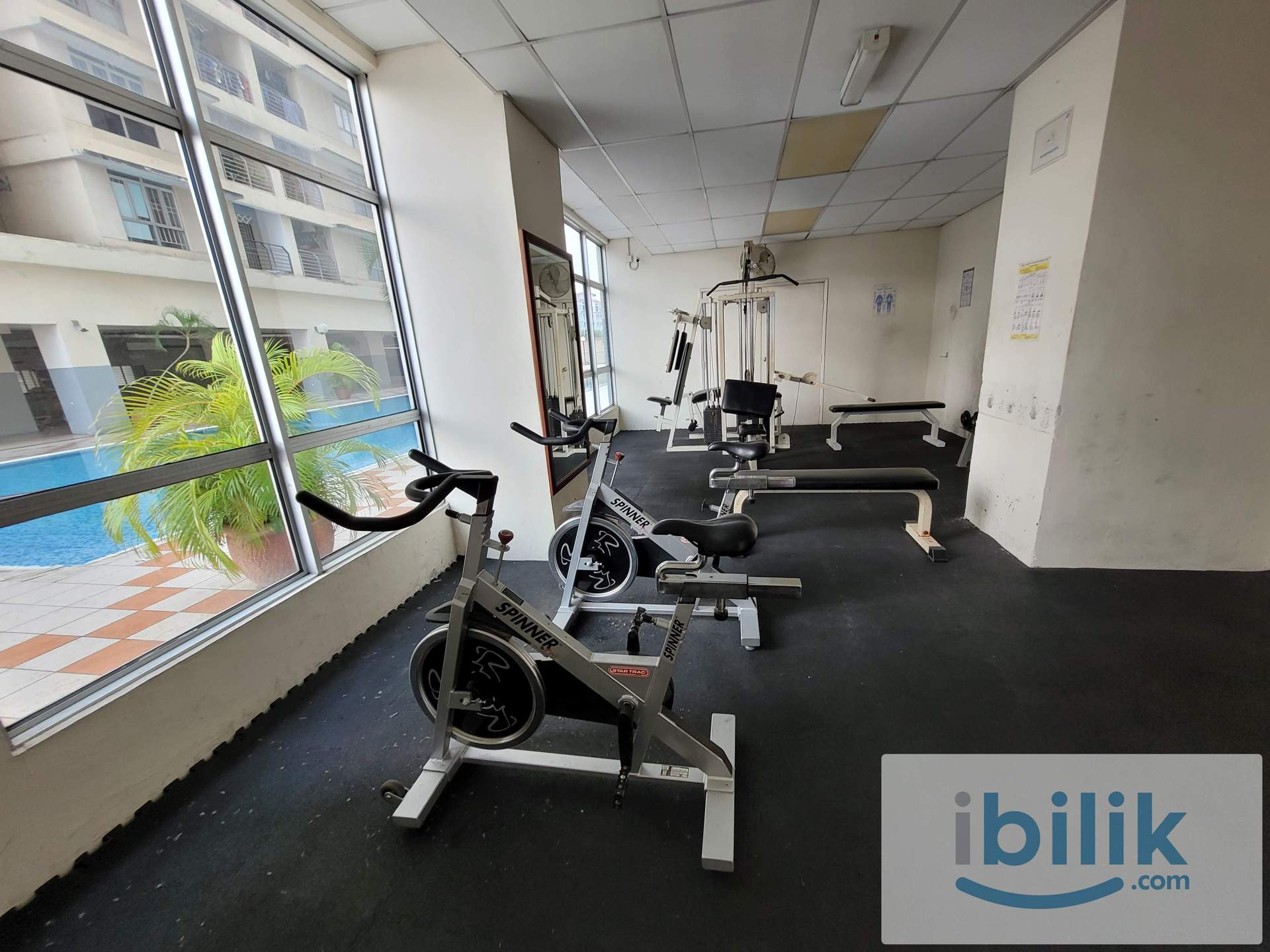Fully Furnished Room Rental - Image 8