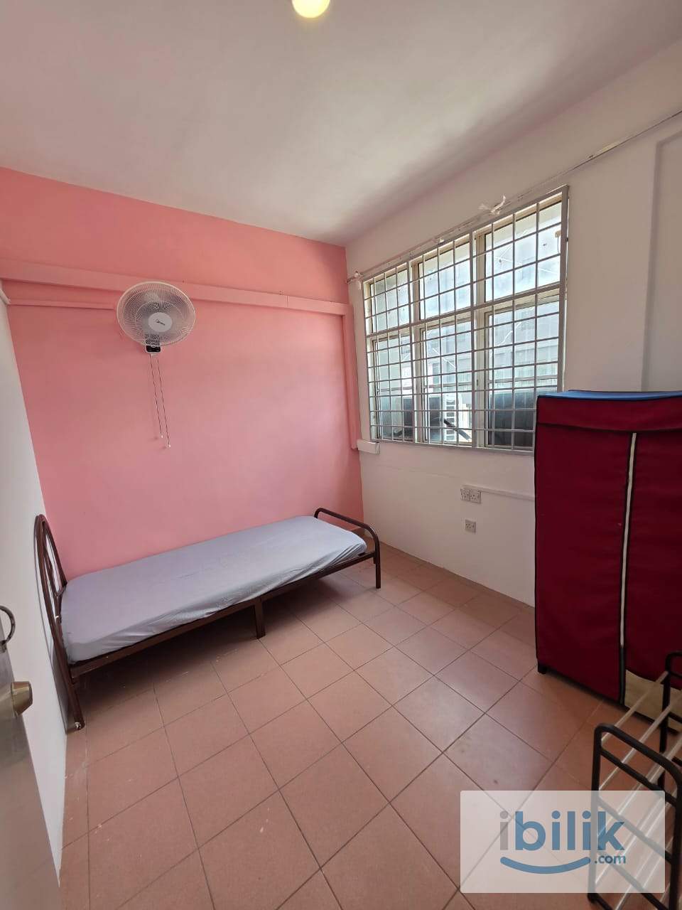 Room for Rent – Jalan Kenari 11, Bandar Puchong Jaya - Image 1