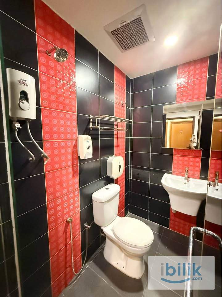 🌟Quality Room for Vacant @ ss4 - Image 3