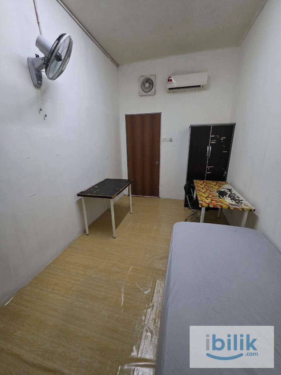 🗨 Cozy Room For vacant , Bilik Selesa untuk disewa 💨 -HOSTEL - Image 1