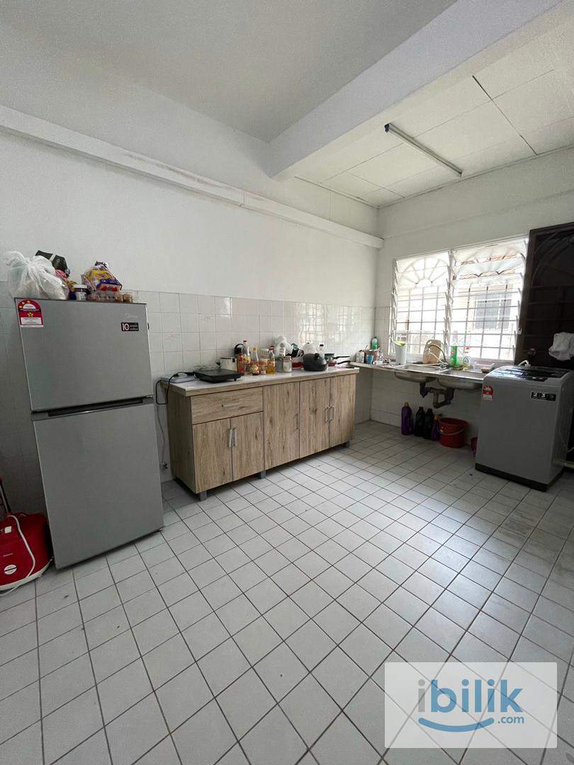 🏠 Cozy Room Available in PJS9 – Ideal for Students & Working Adults - Image 2