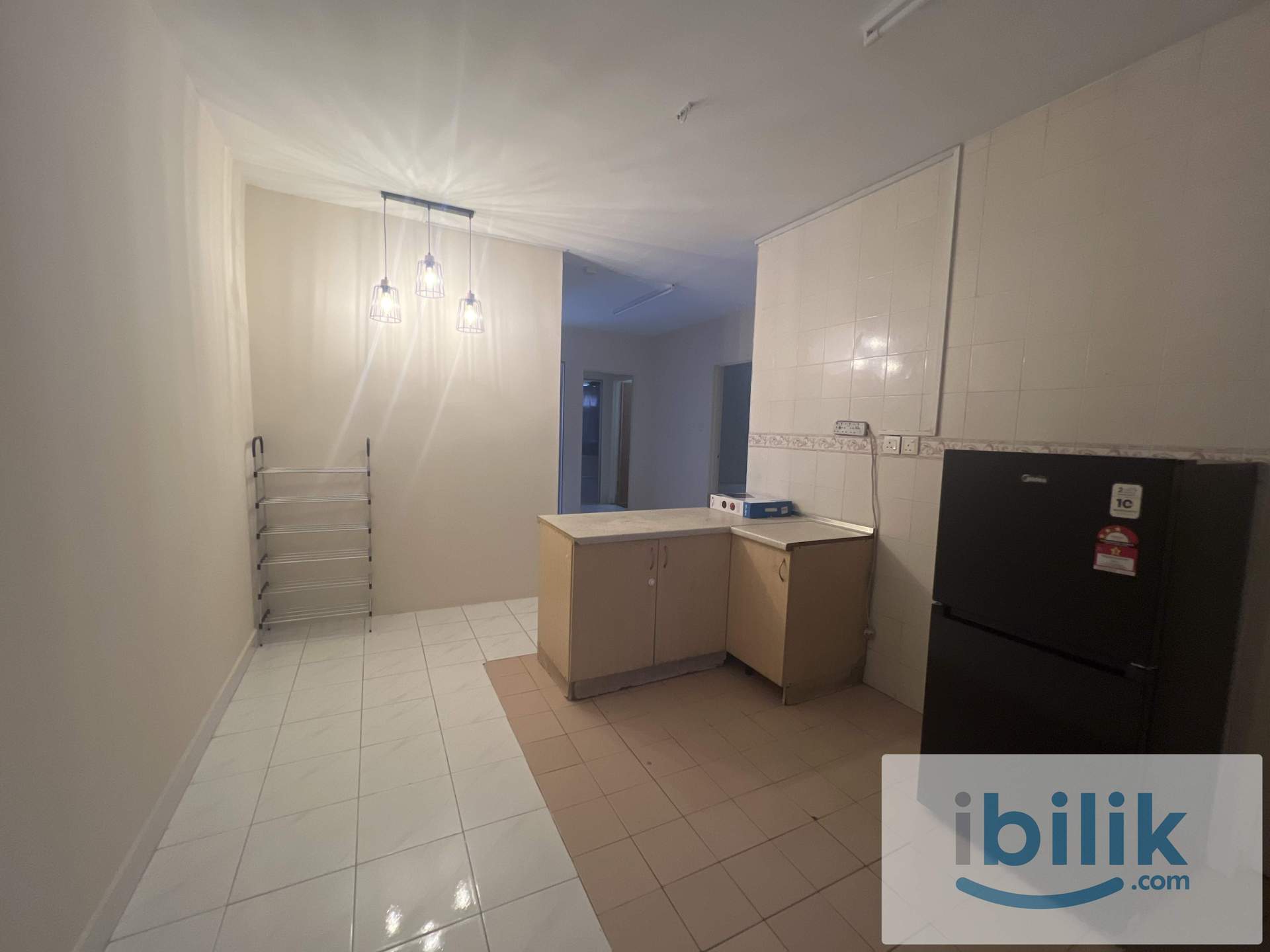 🚗 Convenient Location | Room for Rent @ Flora Damansara - Image 2