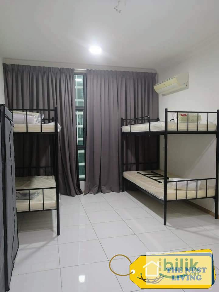 Middle Room / Shared Room - Image 2