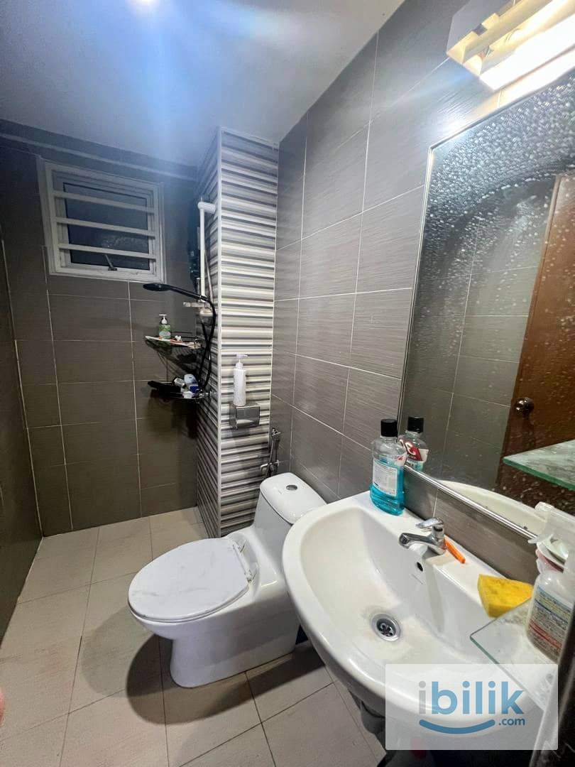 Single Room - Image 2
