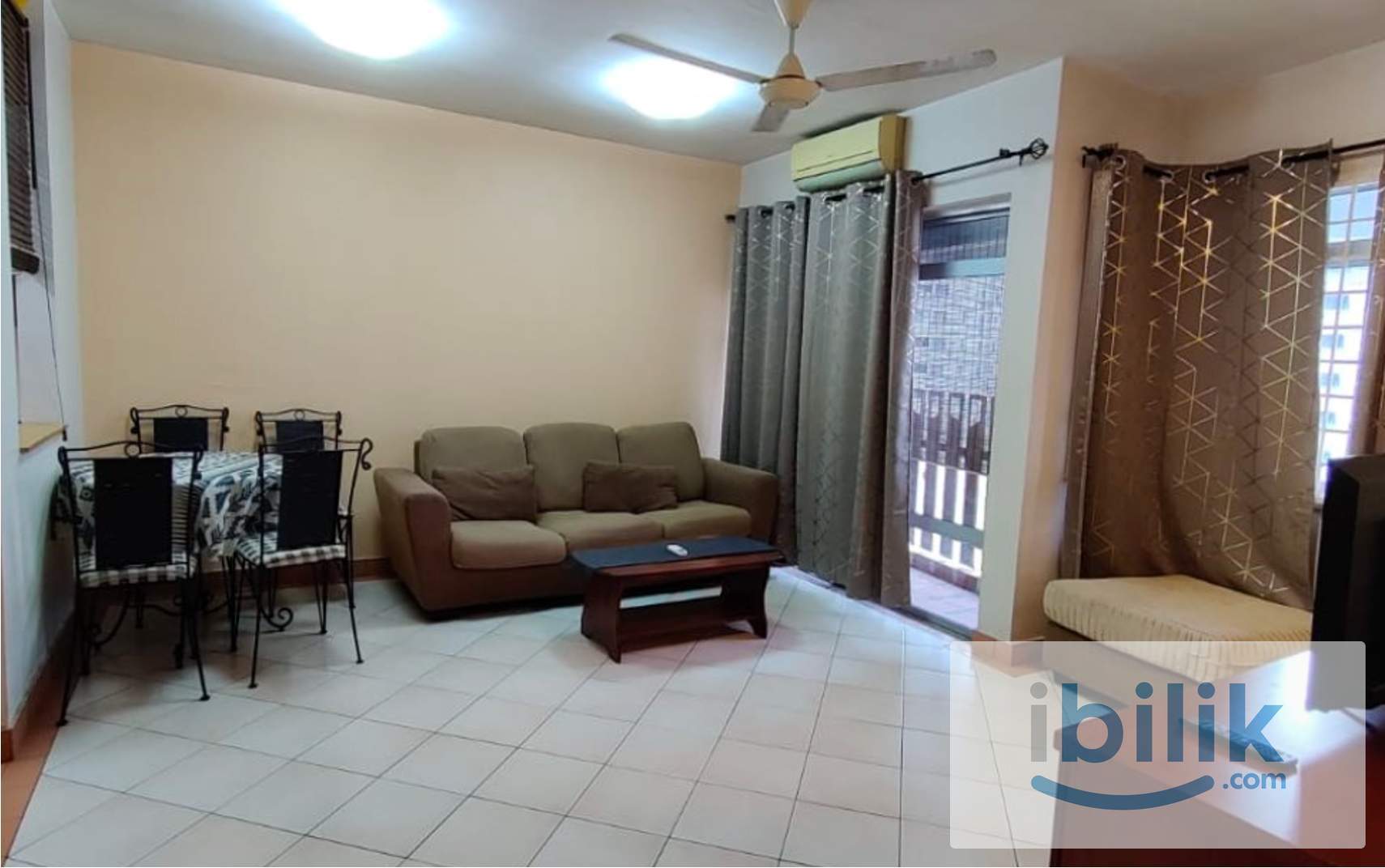 Middle Room including Private Bathroom & Parking for Rent – Female Preferred - Image 3