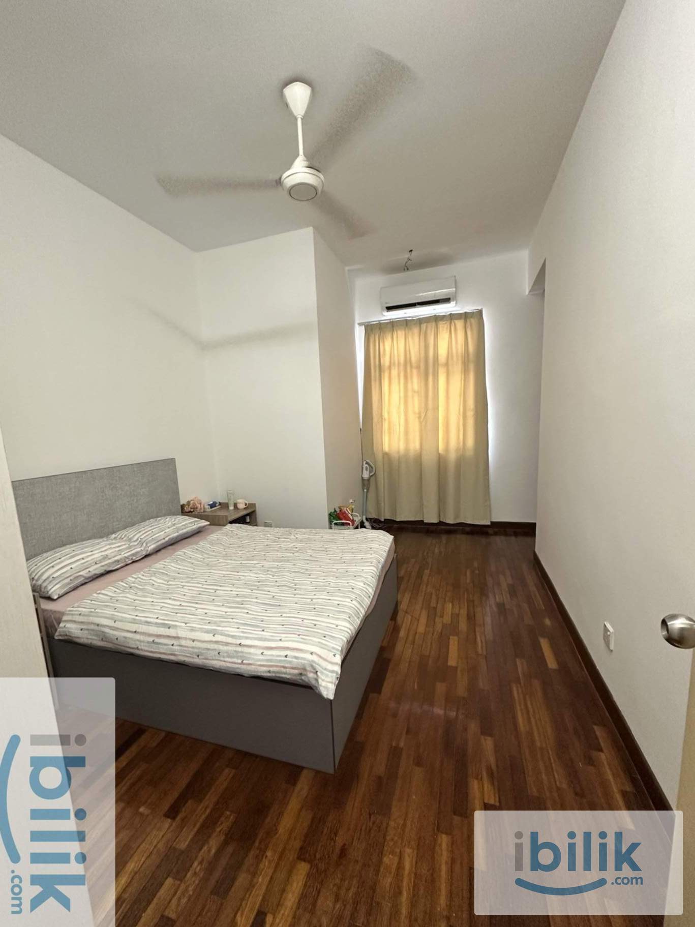 Second Room - Image 1