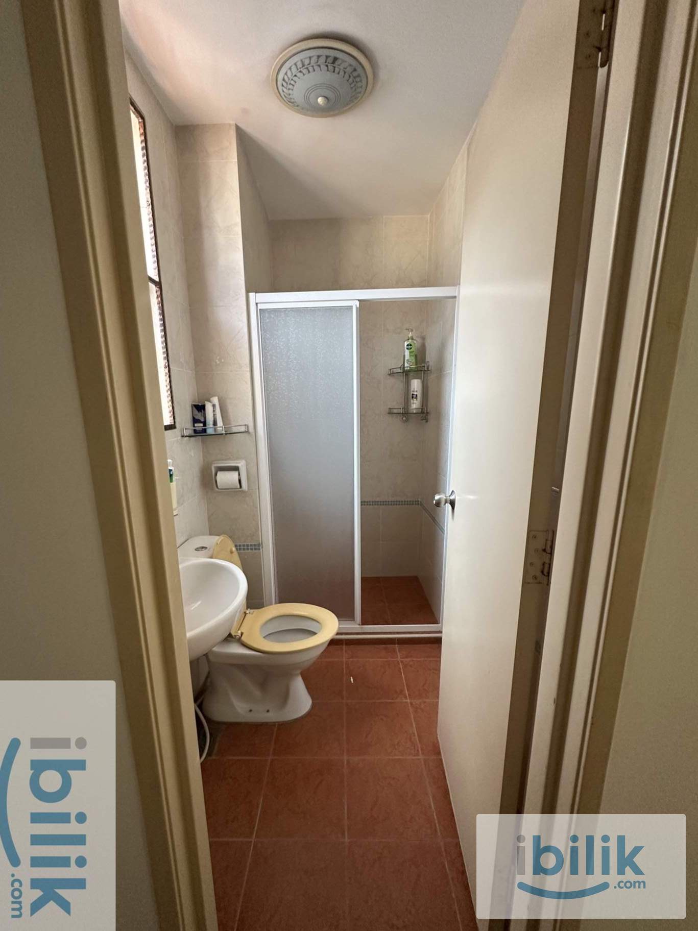 Second Room - Image 3