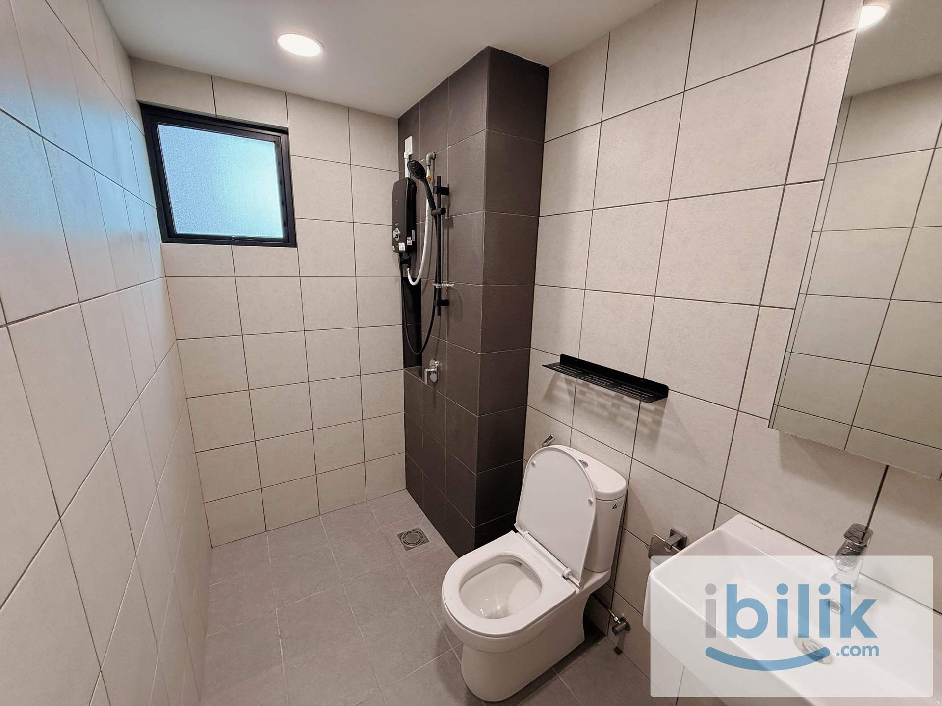 🔥PREMIUM MASTER ROOM🔥WORK FROM HOME FRIENDLY! 5MINS TO IKEA & THE CURVE 🤩 - Image 10