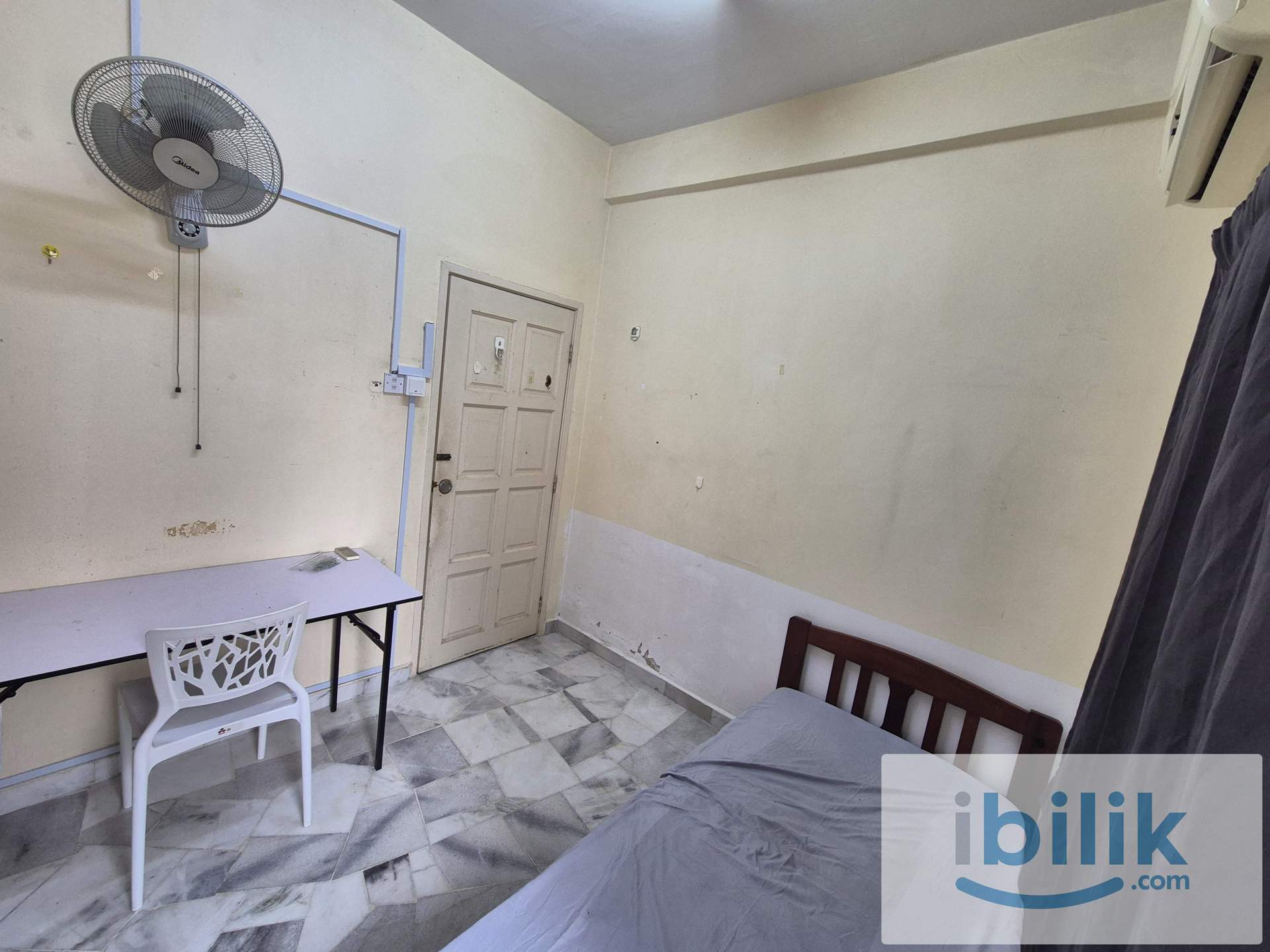 Fully Furnished Middle Room | Near Surian MRT | Tropicana Indah - Image 2