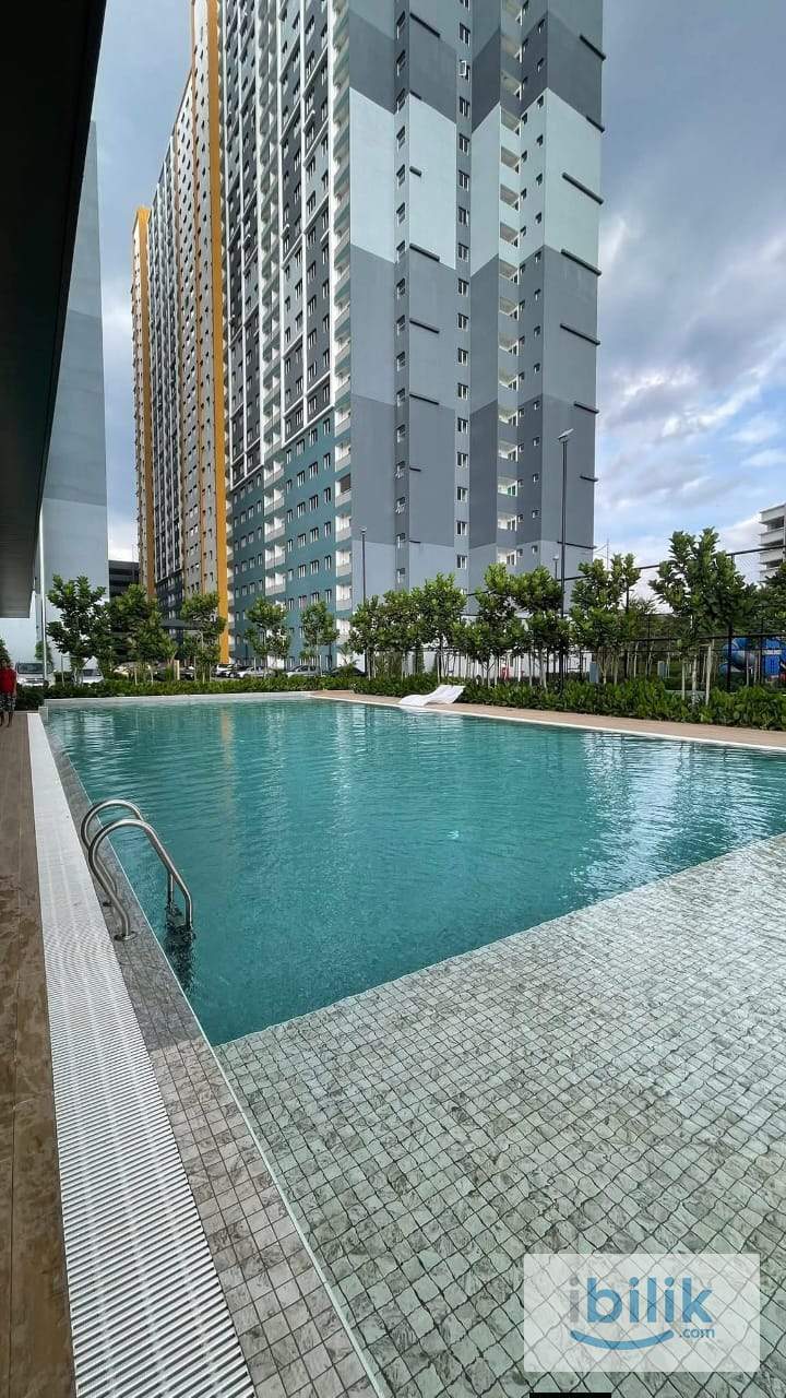Premium Master Bedroom | Fully Furnished | Near UPM | Hospital Serdang | MRT One Equine | Prestige Residence - Image 8