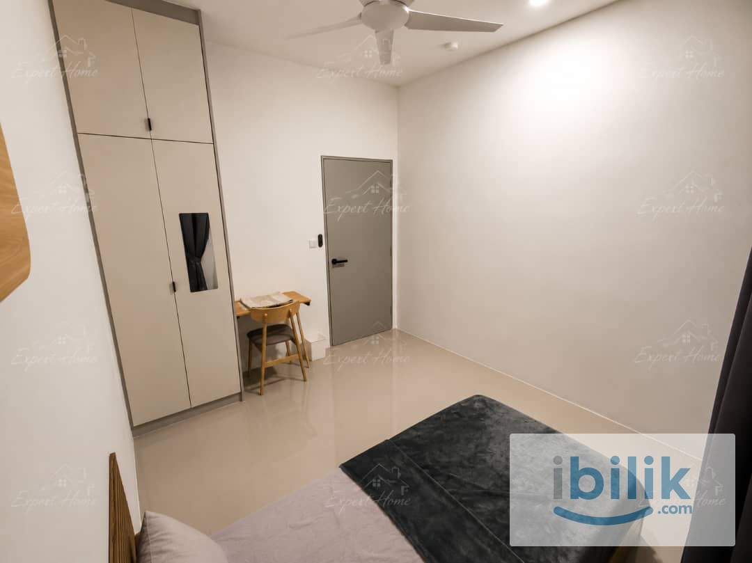 Premium Middle Room | Fully Furnished | Near UPM, | Hospital Serdang | MRT One Equine | Prestige Residence - Image 2