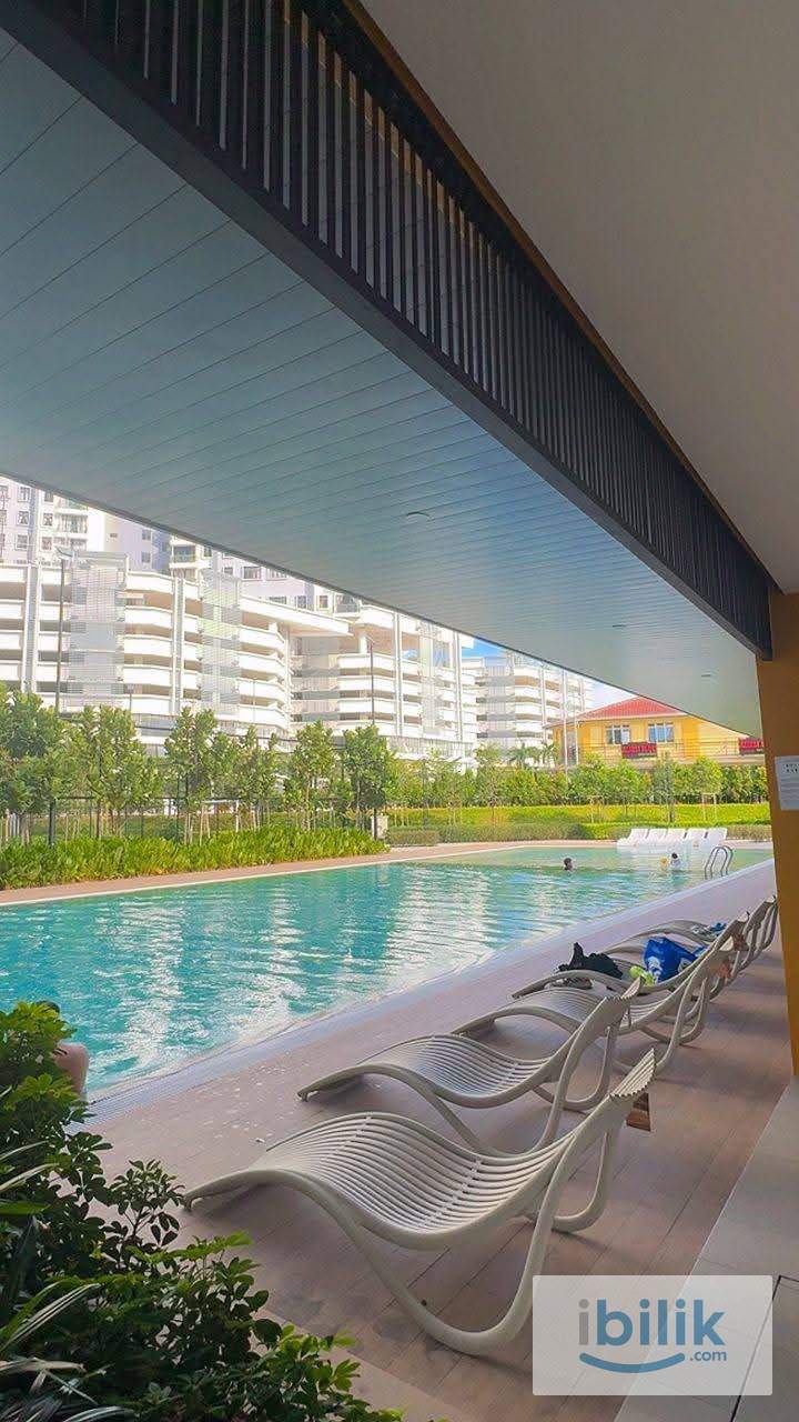 Premium Middle Room | Fully Furnished | Near UPM, | Hospital Serdang | MRT One Equine | Prestige Residence - Image 8