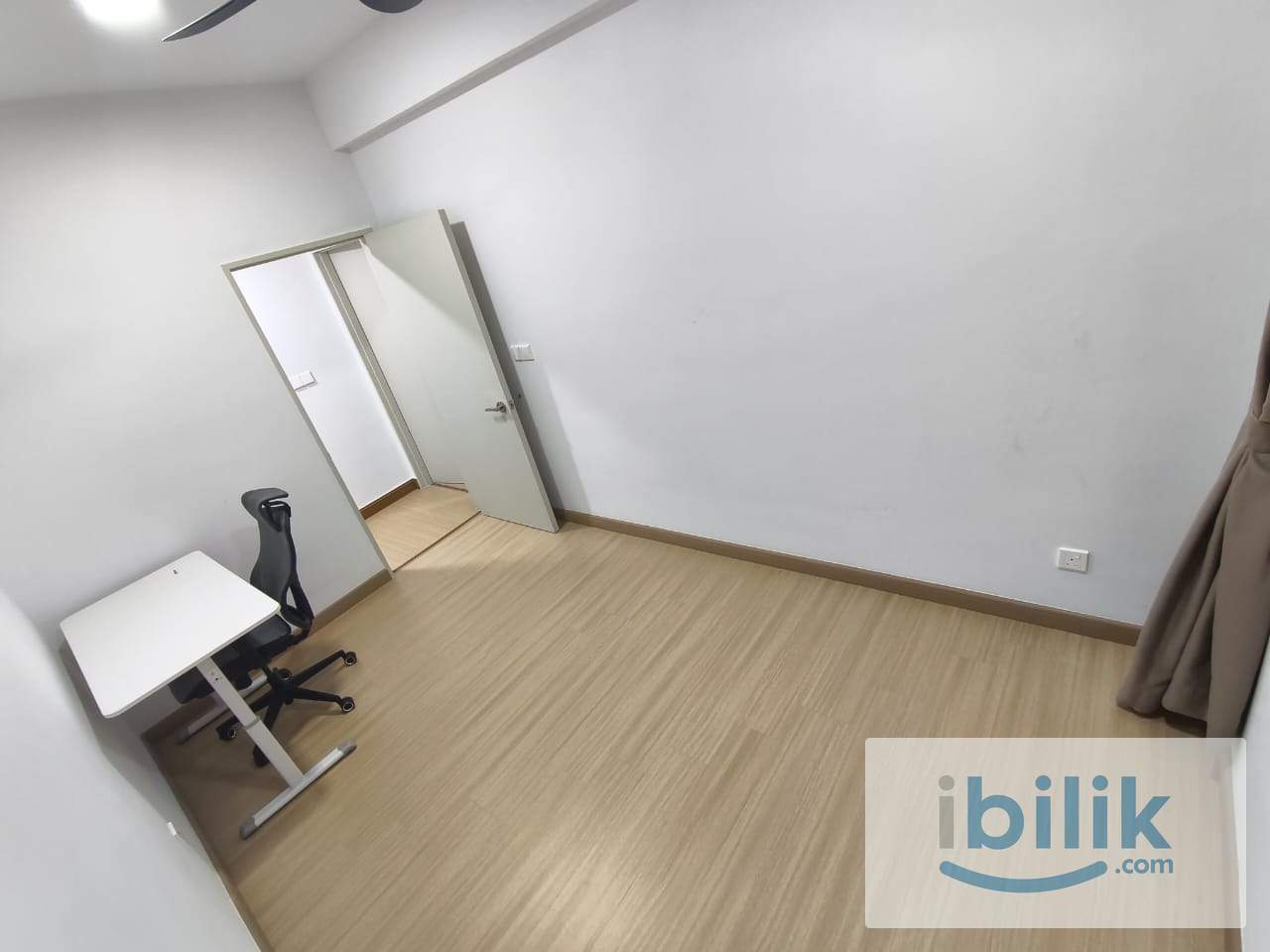 Middle Room for Rent Kuchai Lama | Near MRT Kuchai | Move In Anytime - Image 1