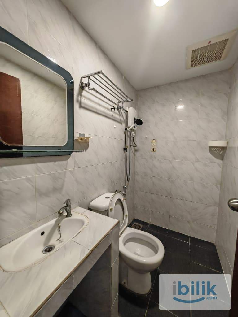 🌹ZERO DEPOSIT📍Double Single Bed Room With Private Bathroom For Rent In Maluri , Move In Ready🌹 - Image 2