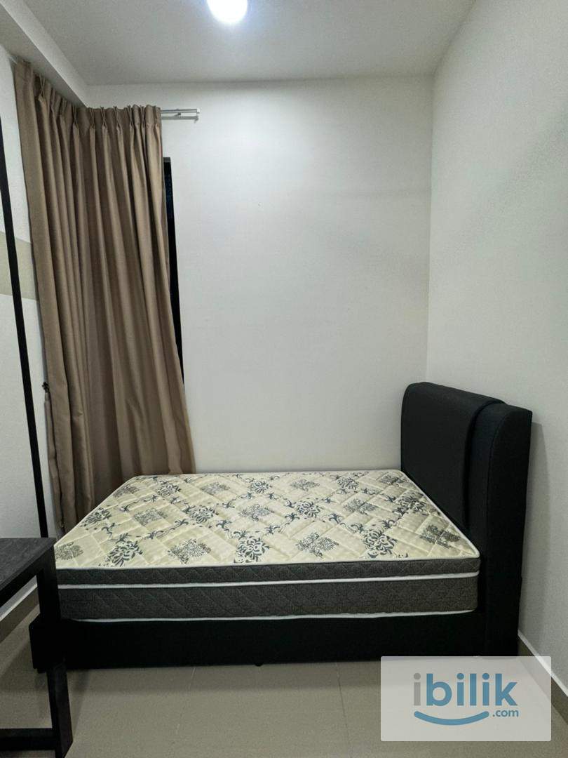 99 Residence Single Room - Image 3