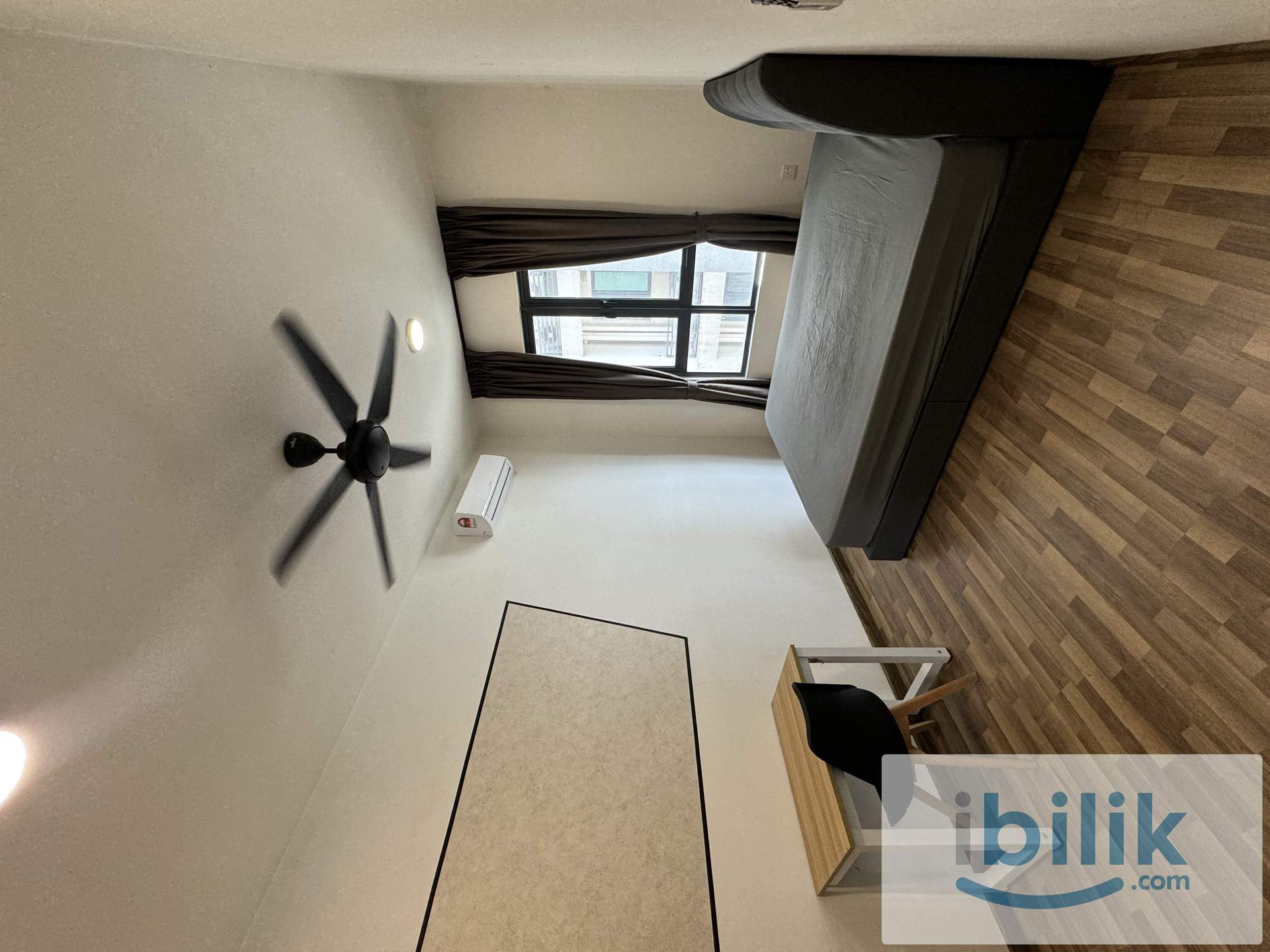Riverville Queen Room - Image 1