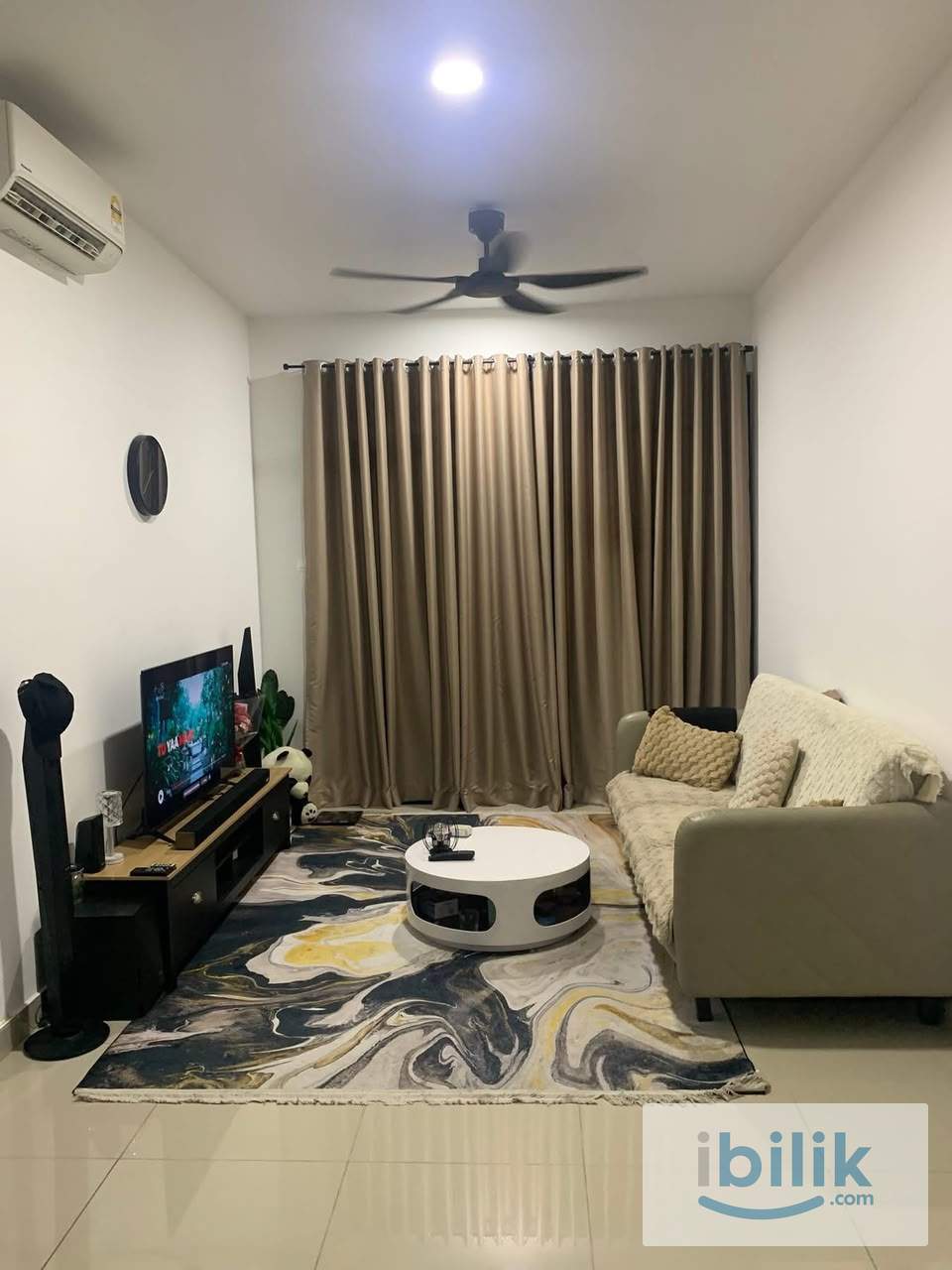 Medium and Small Room For Rent - Image 1