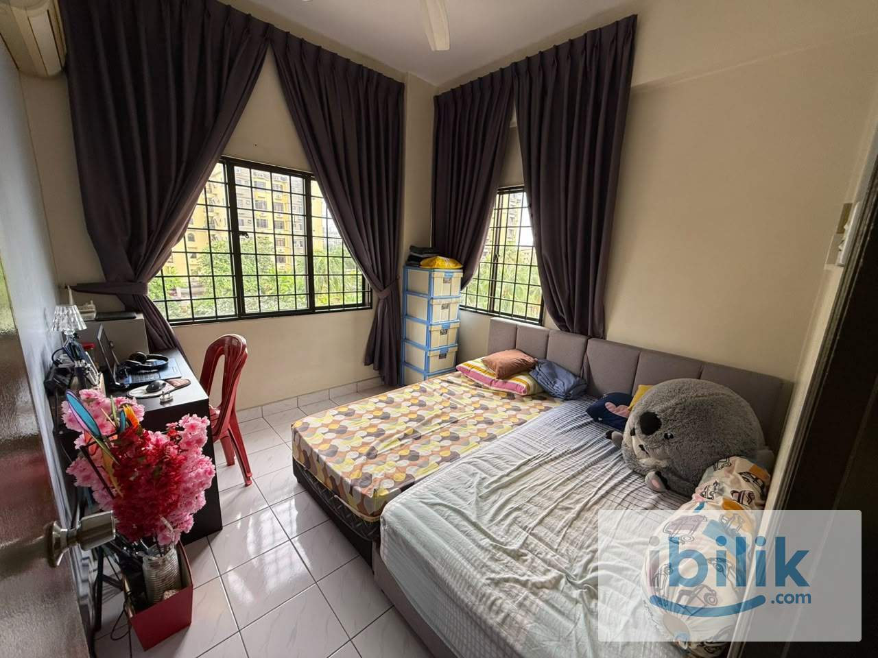🏡 Medium/Small Room for Rent @ Sri Manja Court | Students & Working Adults Welcome - Image 2