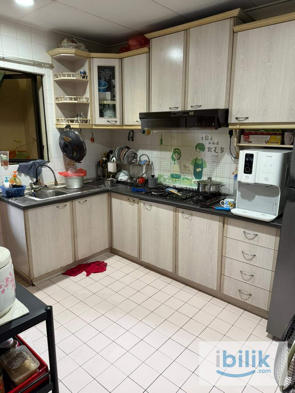 🏡 Medium/Small Room for Rent @ Sri Manja Court | Students & Working Adults Welcome - Image 4