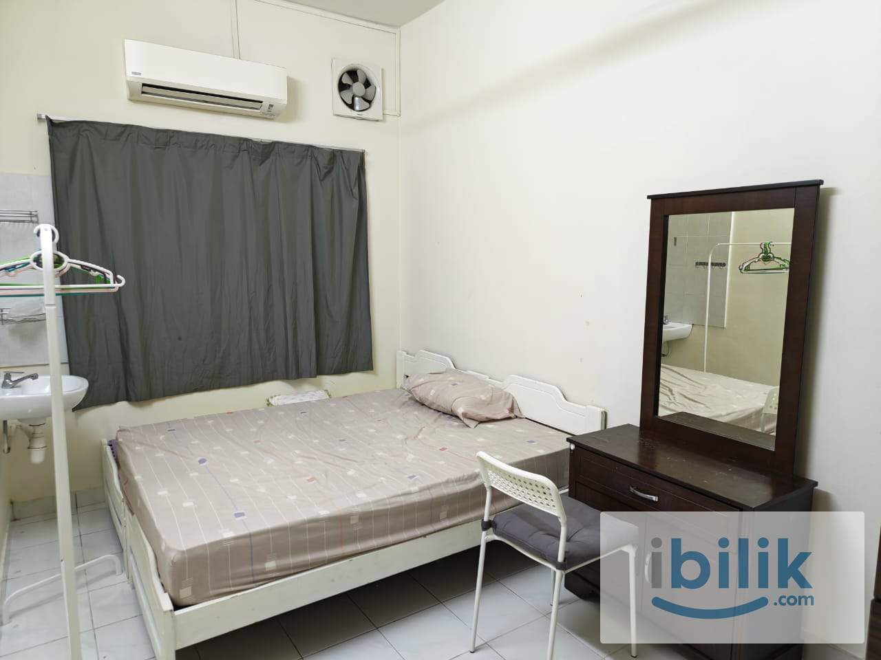 Comfy Room to Rent at Bandar Puchong - Image 1