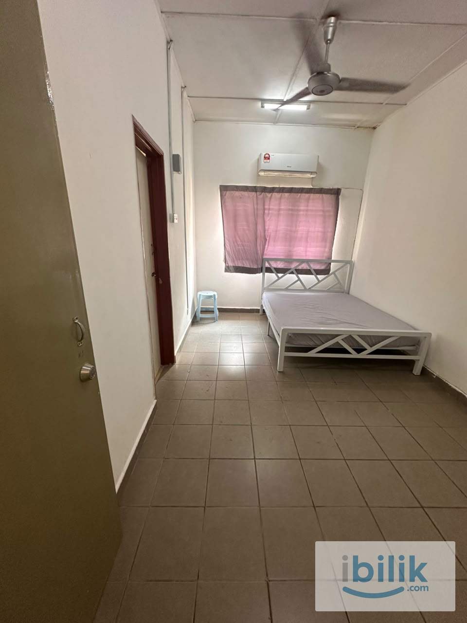 Bukit Rimau, Shah ALam, Room To Rent - Image 1