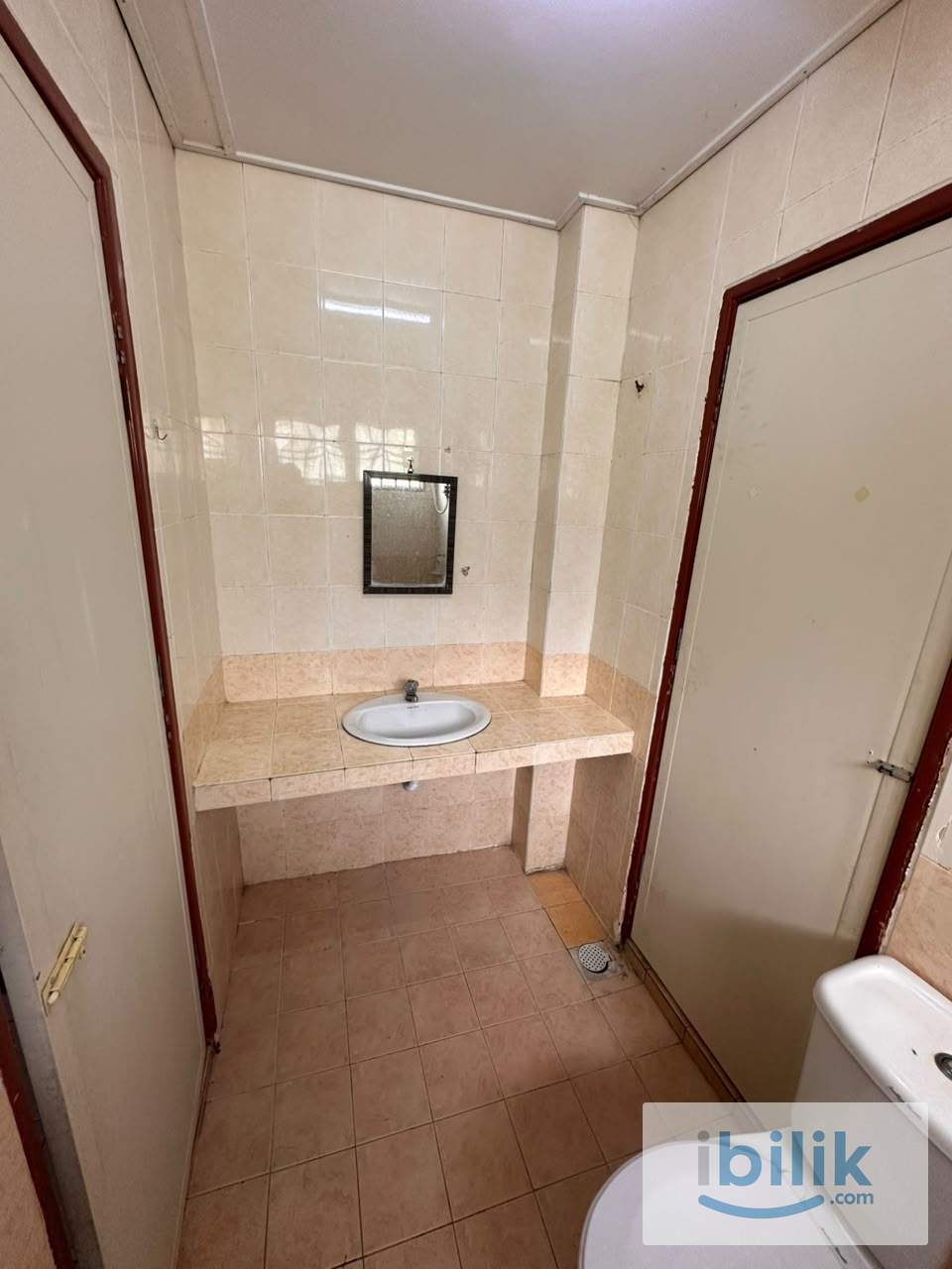 Bukit Rimau, Shah ALam, Room To Rent - Image 6