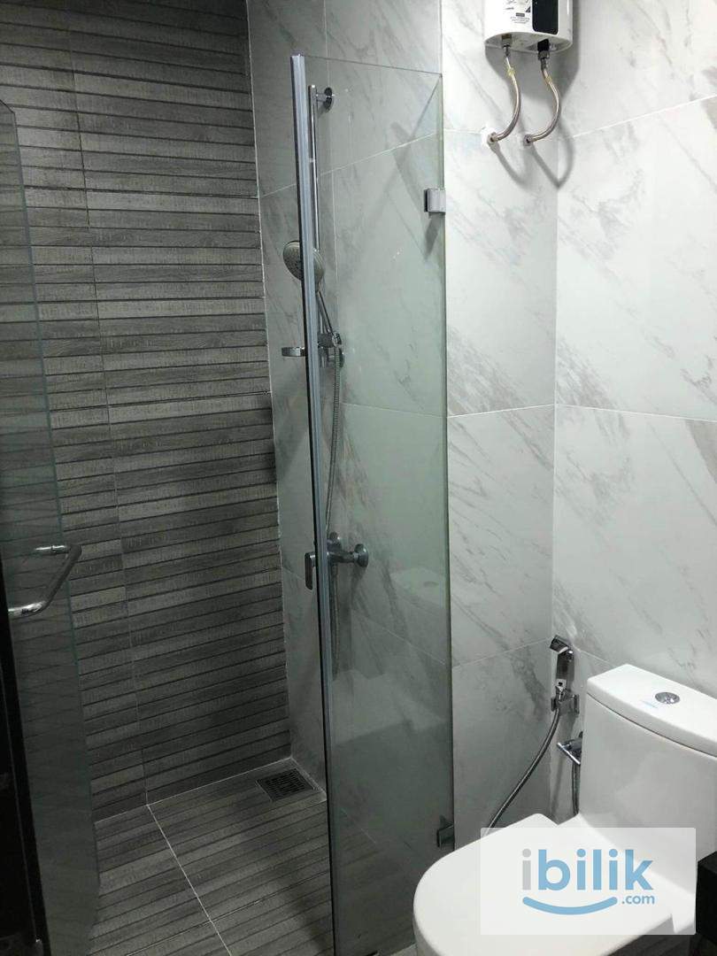 Middle Room @ Emporis Residences KD - Image 5