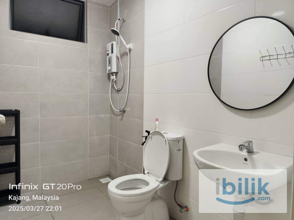 Third Bedroom Fully Furnished Rooms for Rent @ Residensi Topaz | WiFi Included | Students & Working Professionals - Image 2