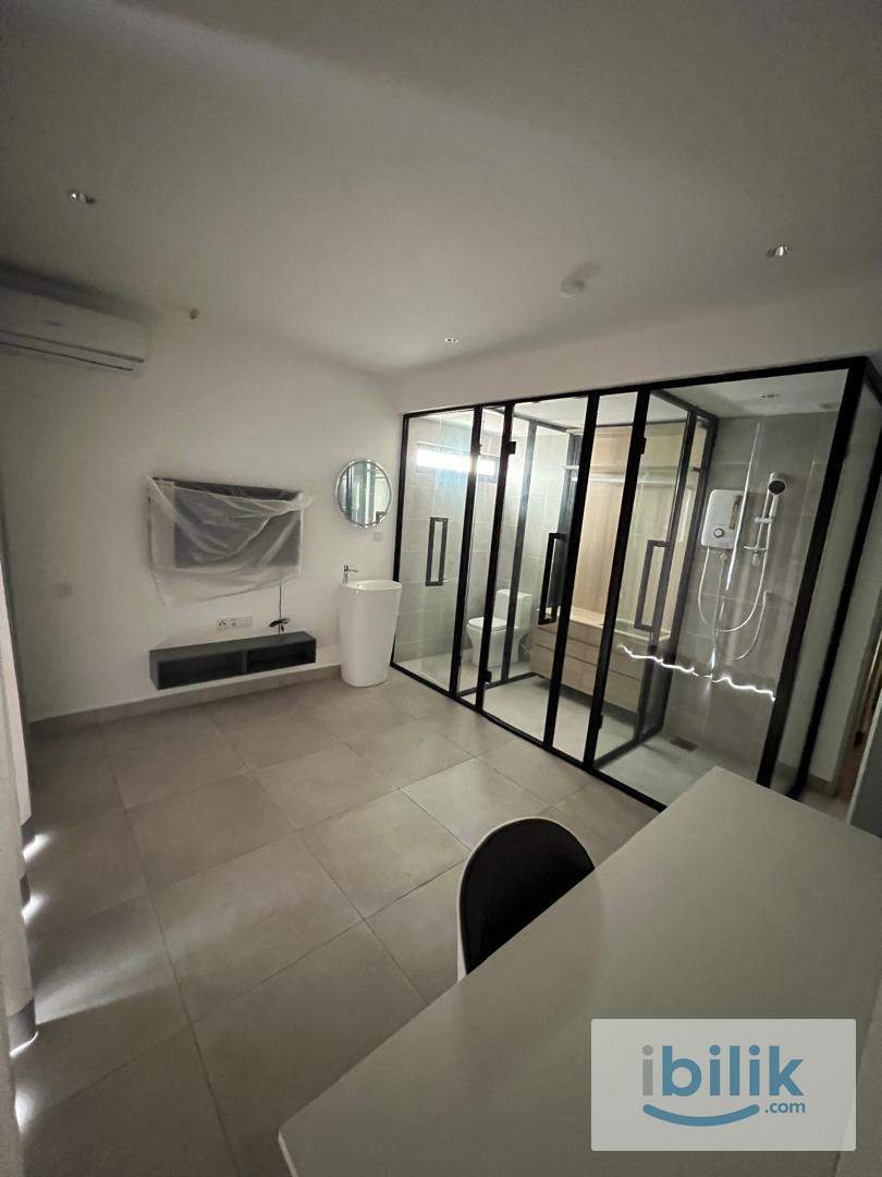 Cozy Master Bedroom in Shah Alam - Image 6
