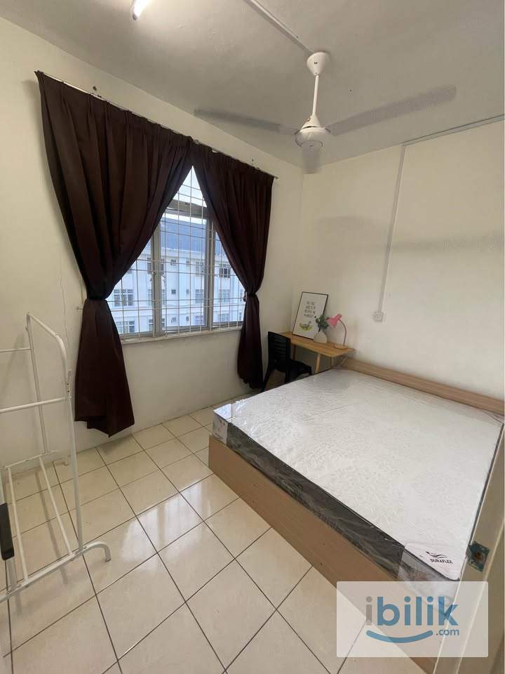 Bilik Sewa Medium Size Di Angkasa Apartment Menggatal share tandas dan dapur - Image 1