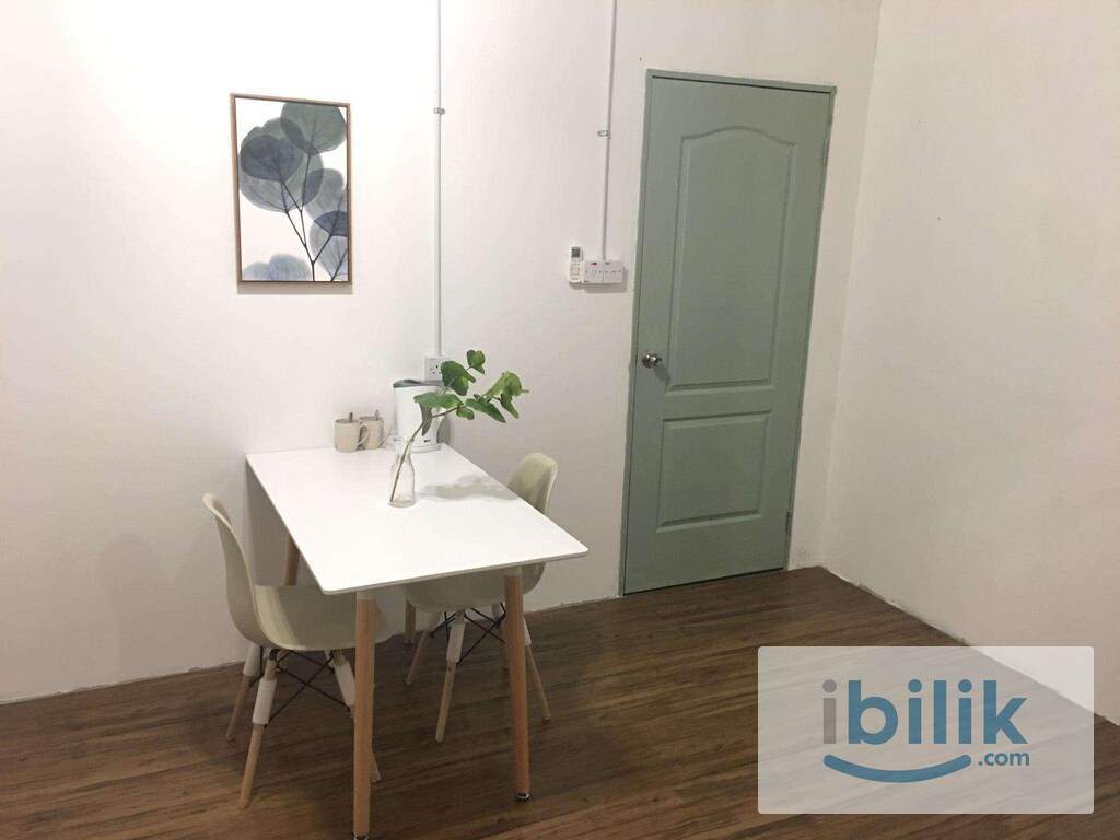 Kota Kinabalu City center 1 bedroom studio with private toilet above Gaya Street shop Lot - Image 4