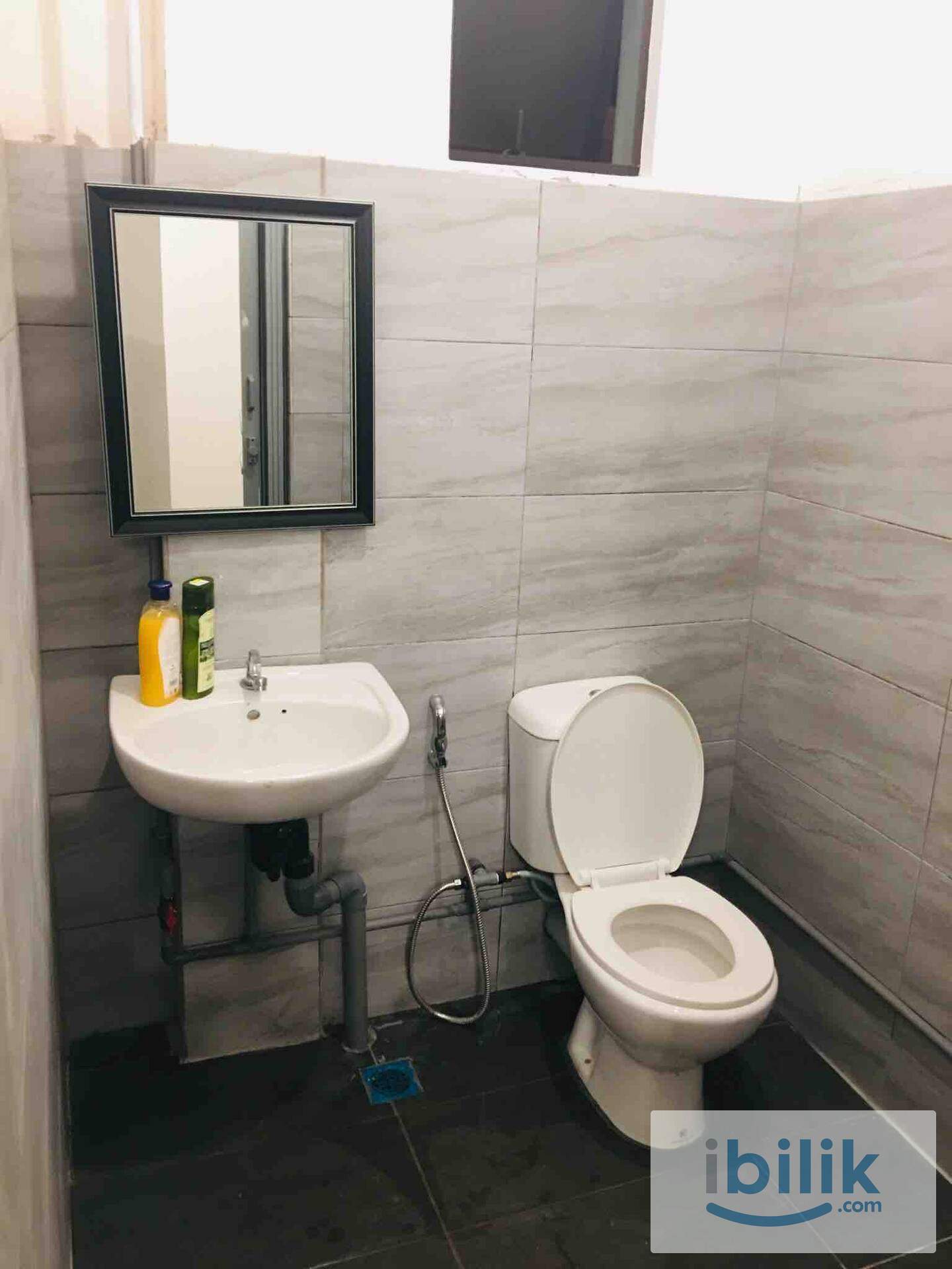 Kota Kinabalu City center 1 bedroom studio with private toilet above Gaya Street shop Lot - Image 6