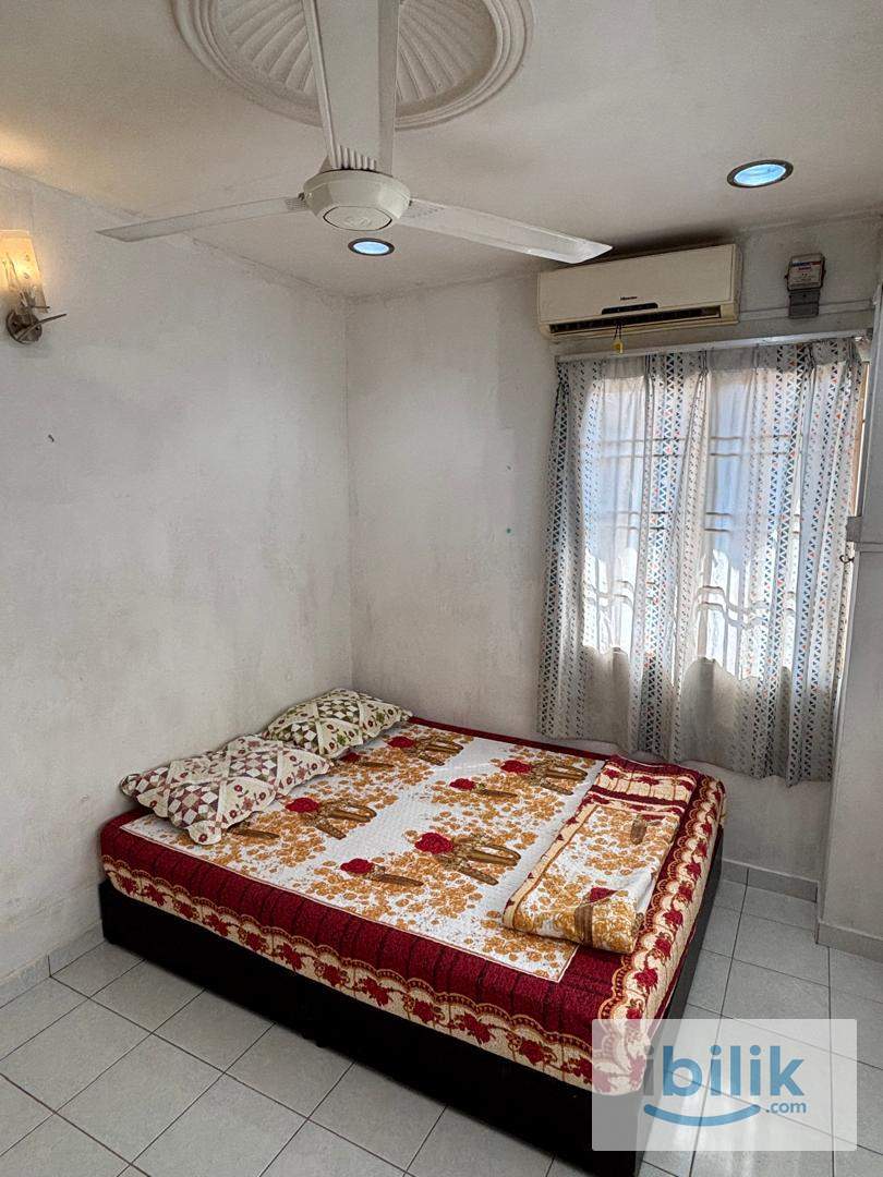 Middle room - Image 2