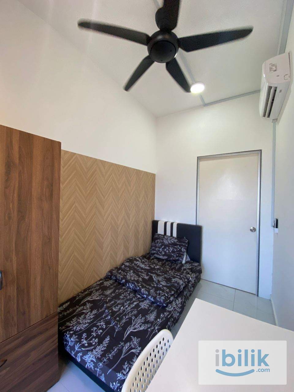 Cozy Master Room @ Equine Residences - Image 5