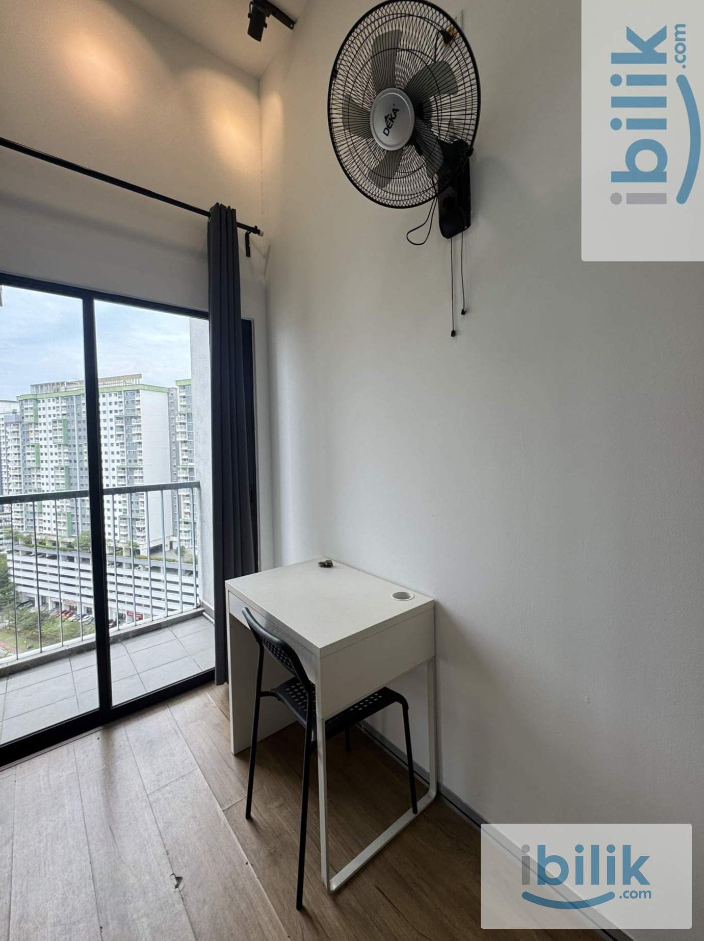 Fully Furnished Single Room with Balcony @ The Green, Shah Alam - Image 2