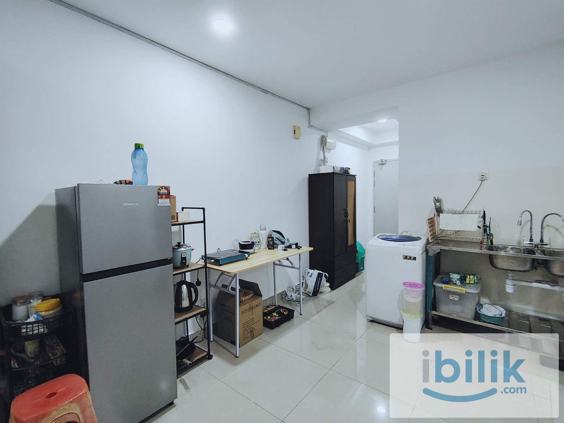 Menara U Master Room Fully Furnished Twin Sharing - Image 1