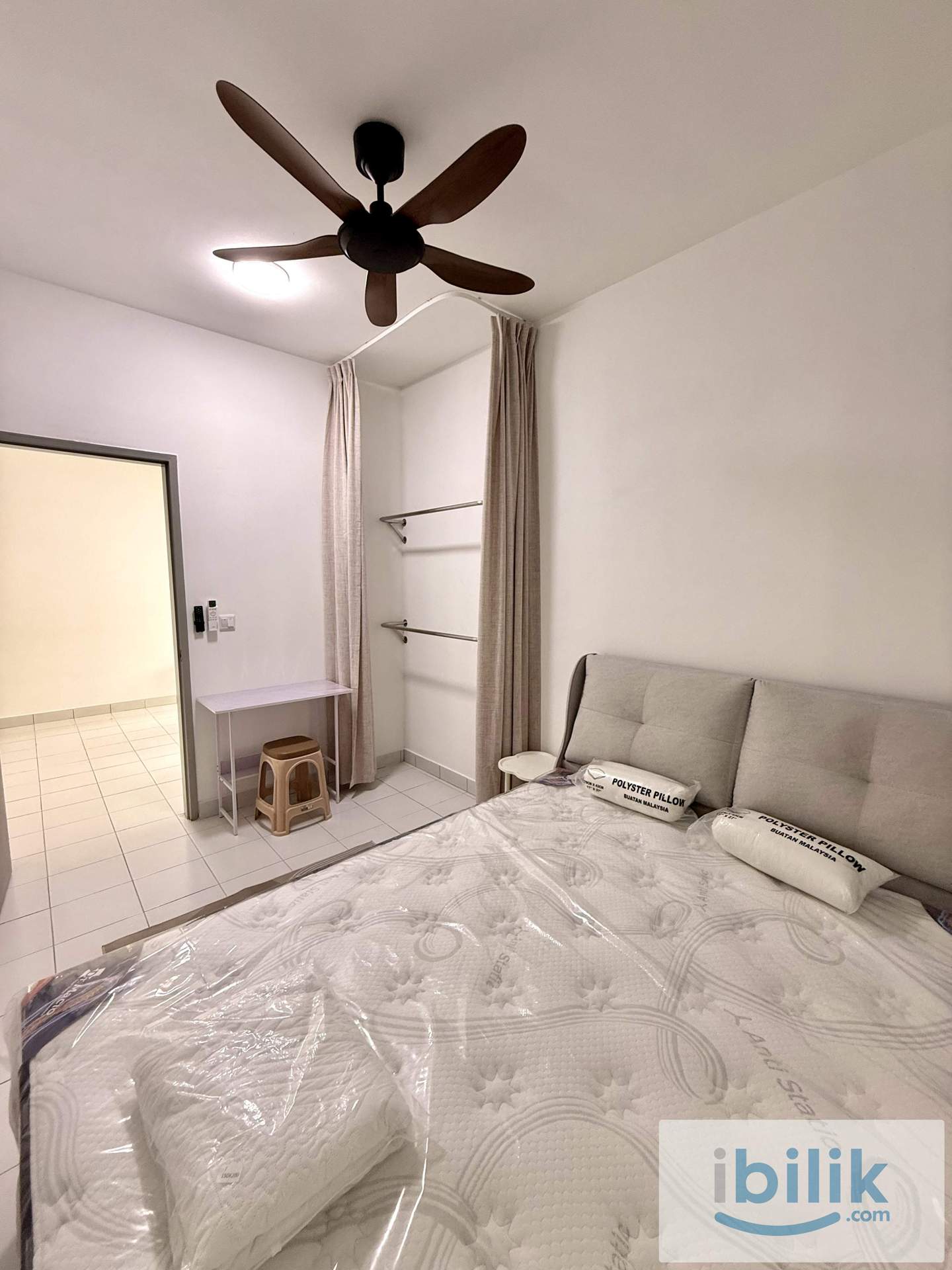 Jade Hills Kajang Female Medium Room For Rent - Image 2