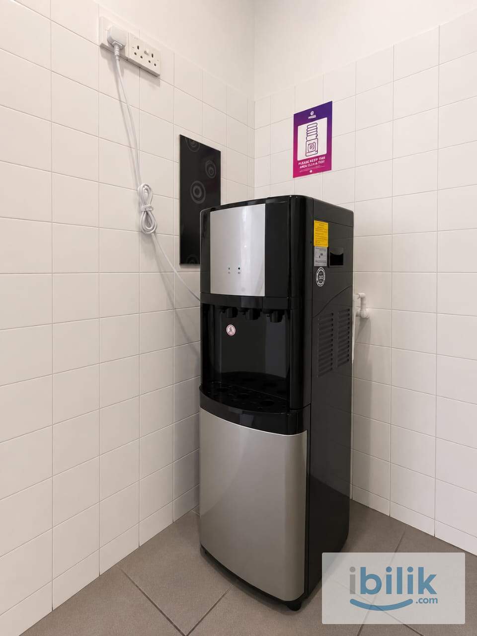 🏬 Hotel Room For Rent @ Seri Kembangan ✨ | 🚗 8 Mins to The Mines Shopping Mall 🛍️🛒 - Image 7