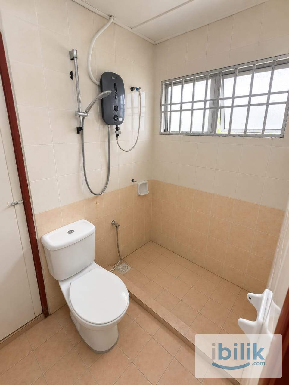 🚹 Male Only 🚹 | 🏠 Fully Furnished Room For Rent @ Bukit Rimau | 🚘 5 mins to AEON BiG Bukit Rimau 🛒  - Image 2